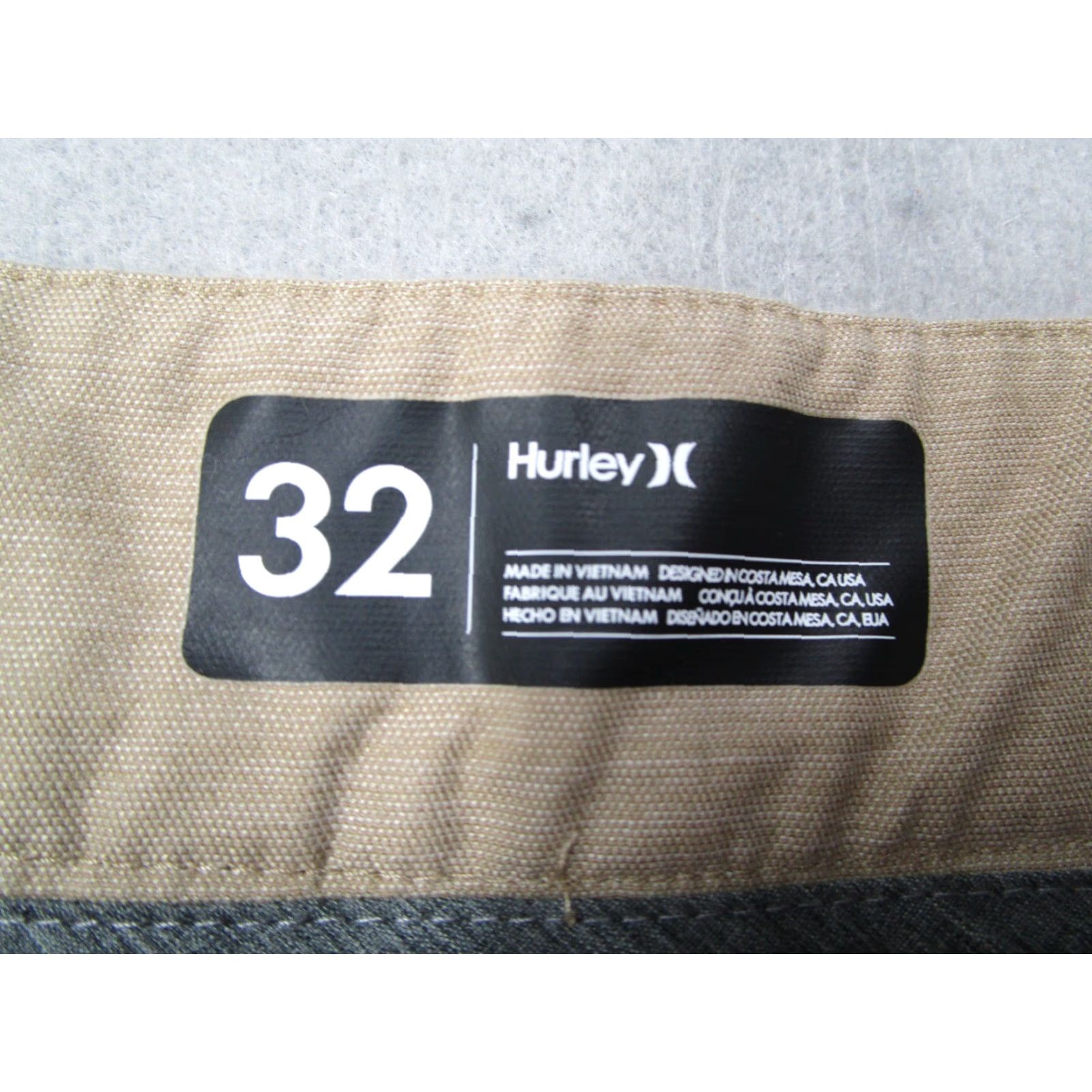 Hurley Hurley Nike Dri-Fit Shorts Mens 32 Beige Flat Front Hybrid 10" Beach Golf Surfing Skater California - Mens Size US 32 / EU 48 - 2 Thumbnail