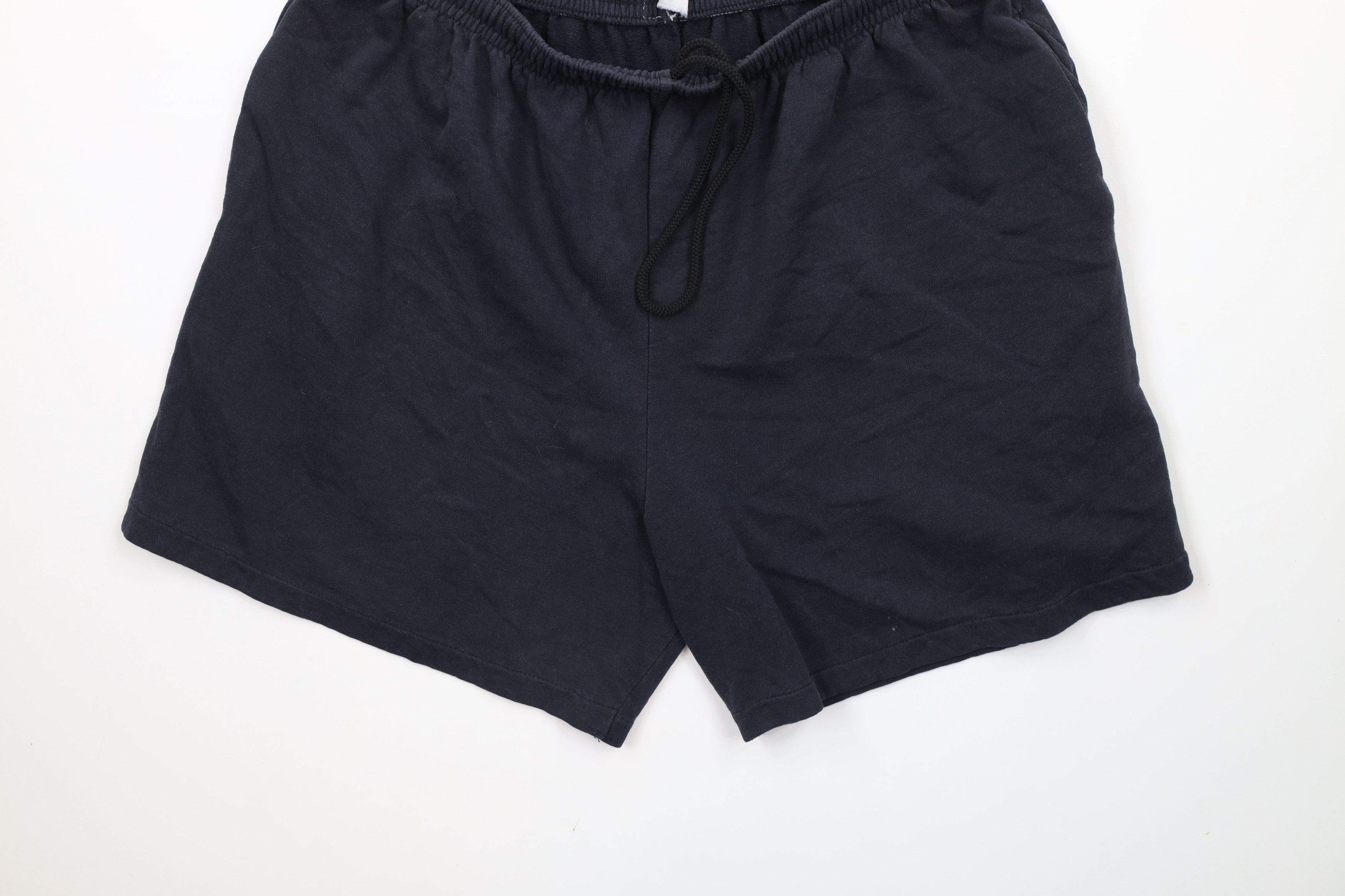 Vintage Vintage 90s Streetwear Above Knee Sweatpants Shorts USA Size US 34 / EU 50 - 4 Thumbnail