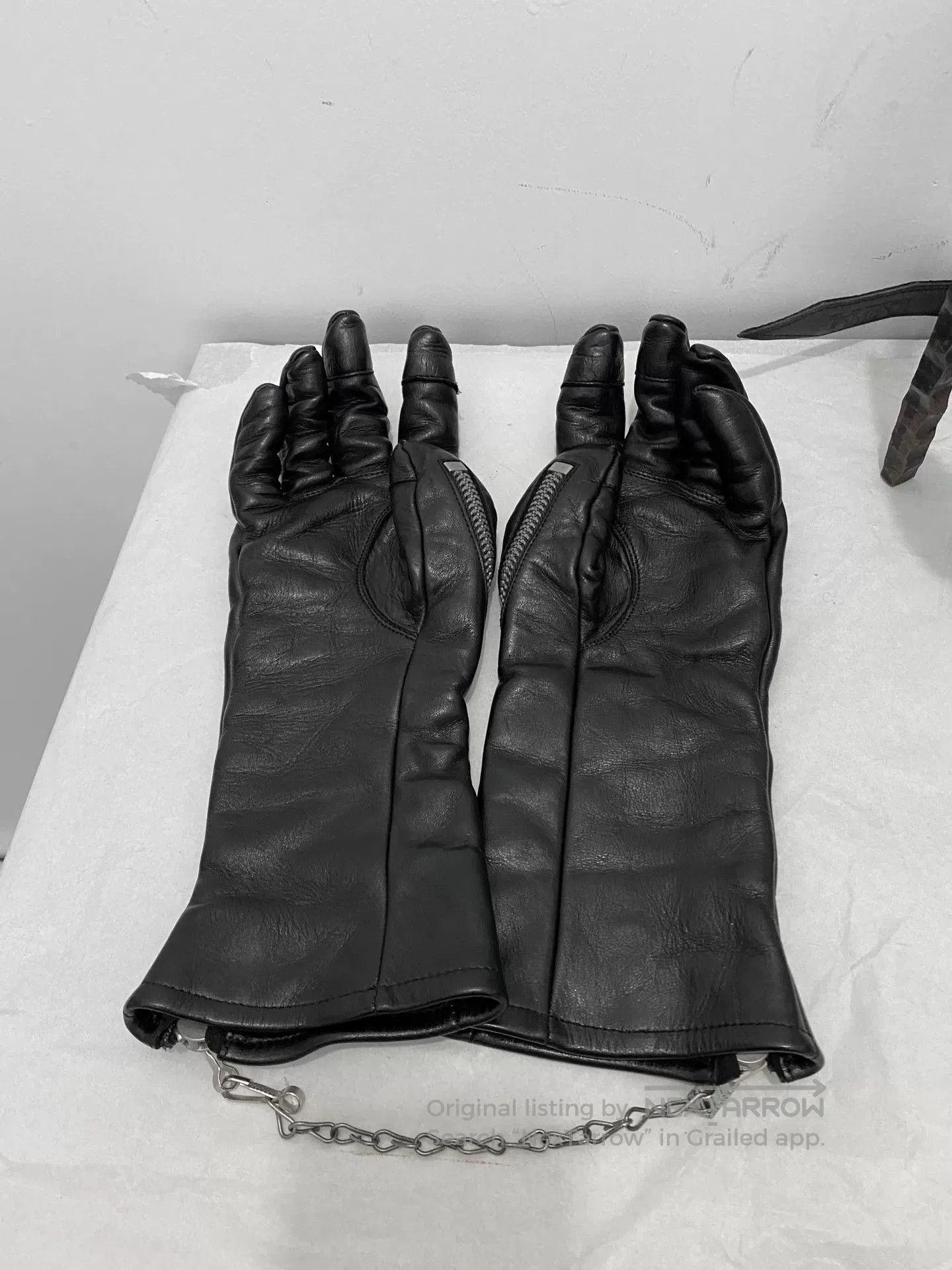 D.Hygen D.HYGEN Dark Horsehide Leather Gloves. Size ONE SIZE - 8 Thumbnail
