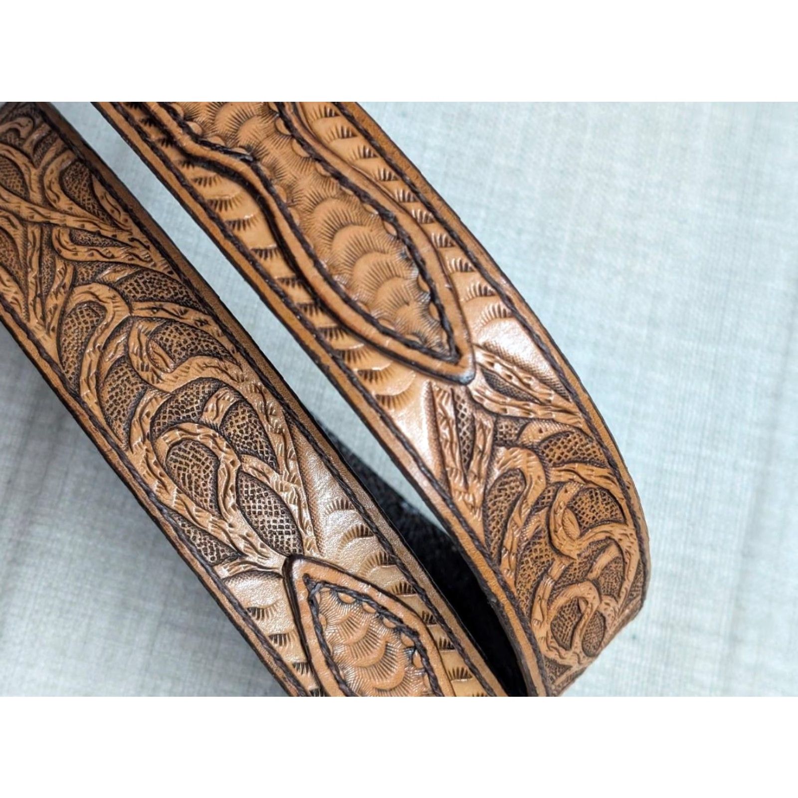 Vintage VINTAGE leather belt Ranger western 36 brown Tooled belt buckle Cowboys Ranger Western Mens 36 Brown Leather belt Size 36 - 2 Thumbnail