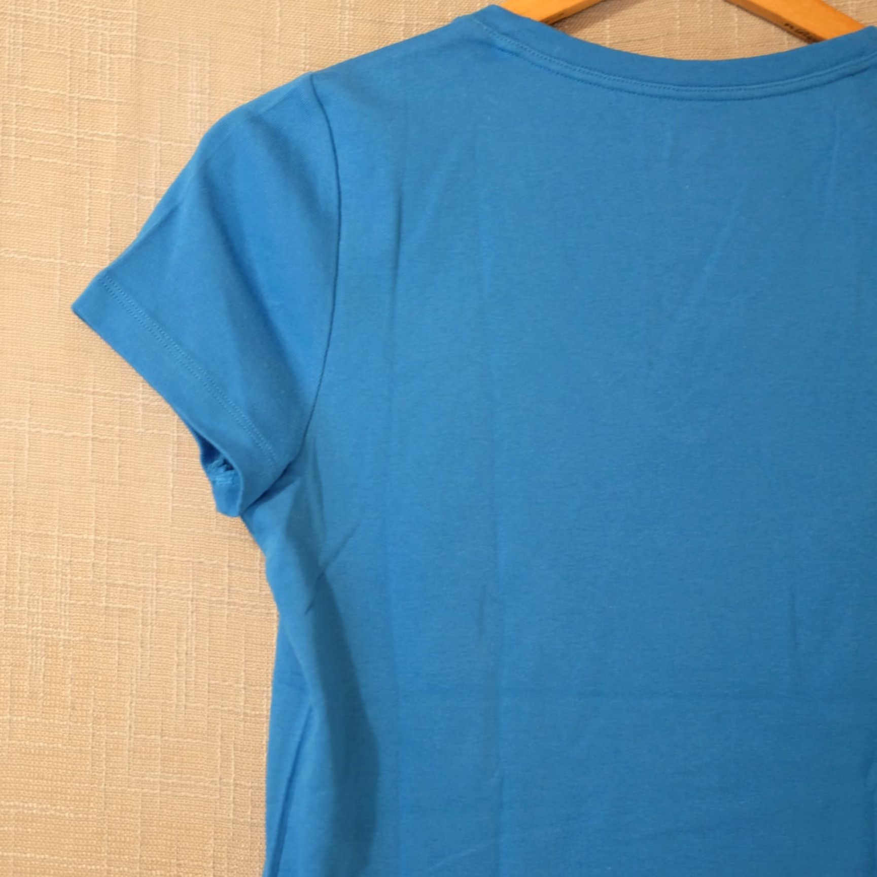 Vintage St. John's Bay Essential Tee Shirt Womens S 100% Cotton Blue Stretch V-Neck Short Sleeve Casual Travel basic Size S / US 4 / IT 40 - 6 Thumbnail