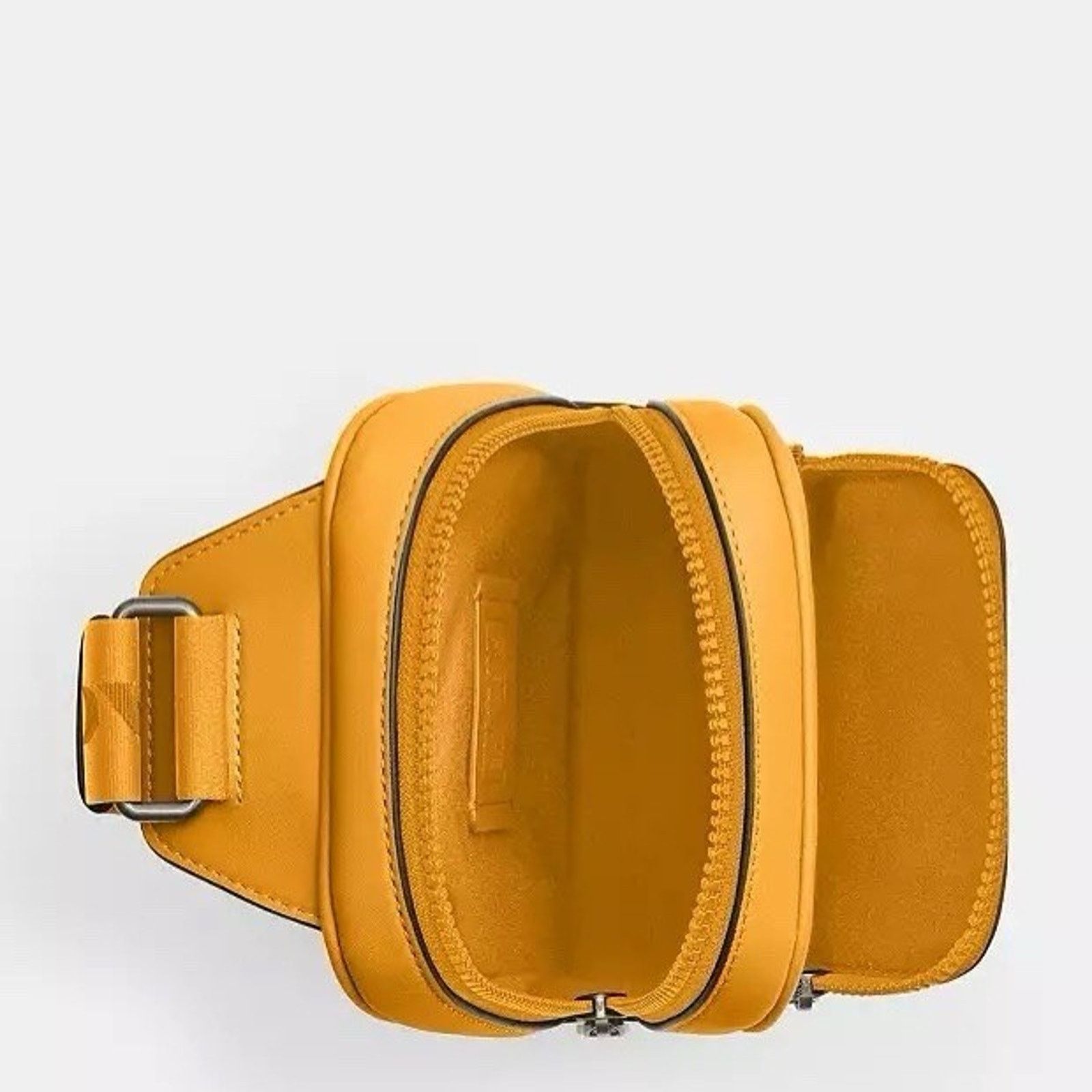 Coach NWT Coach Racer Sling Pack CX071 calf leather Size ONE SIZE - 7 Thumbnail