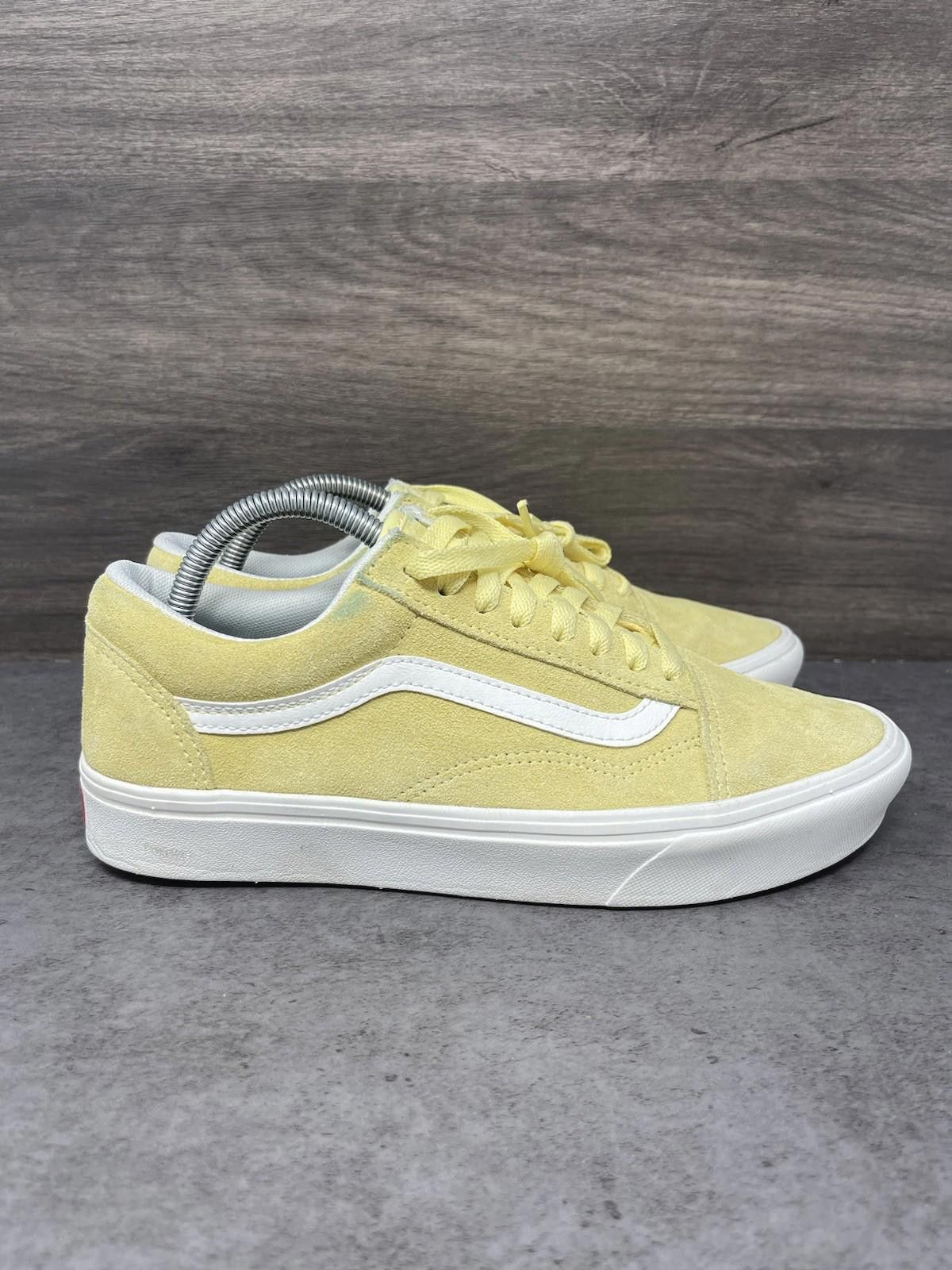 Vans Vans Old Skool Shoes Mens Size 8 Yellow Low Top Sneakers Size US 8 / EU 41 - 5 Thumbnail