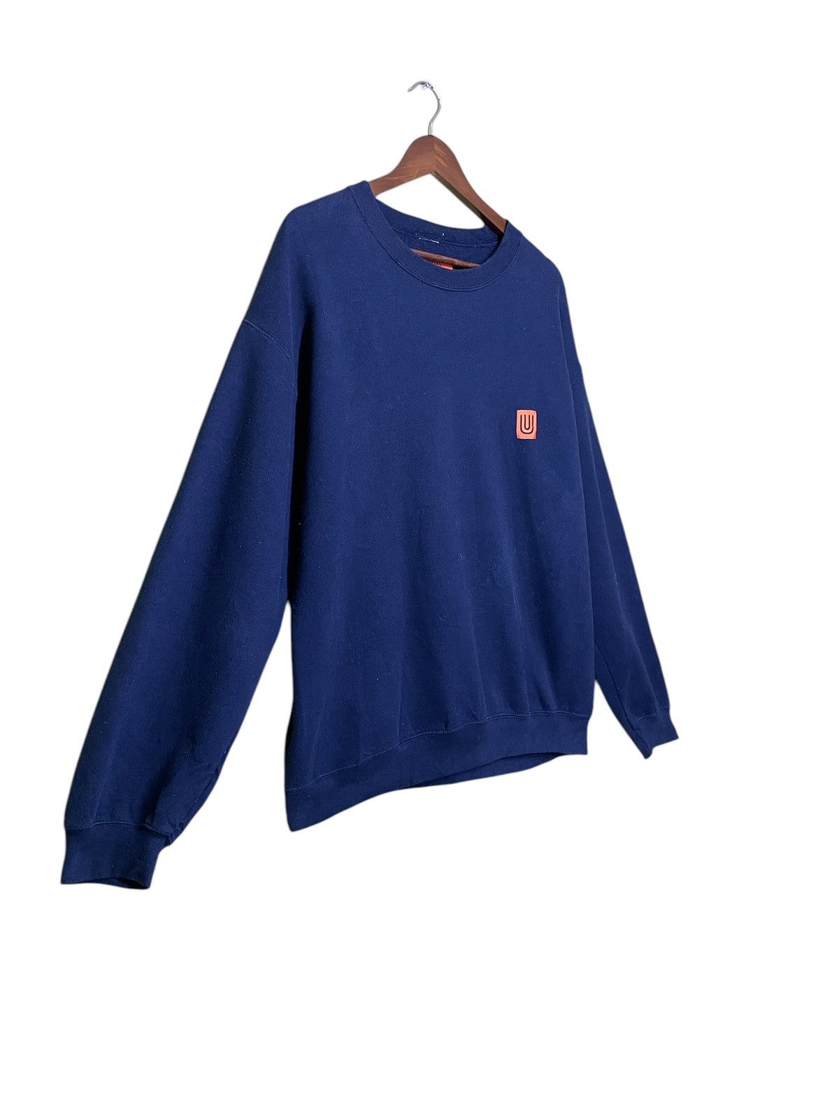 Other Universal overall crewneck small logo embroidered sweatshirt Size US L / EU 52-54 / 3 - 3 Thumbnail
