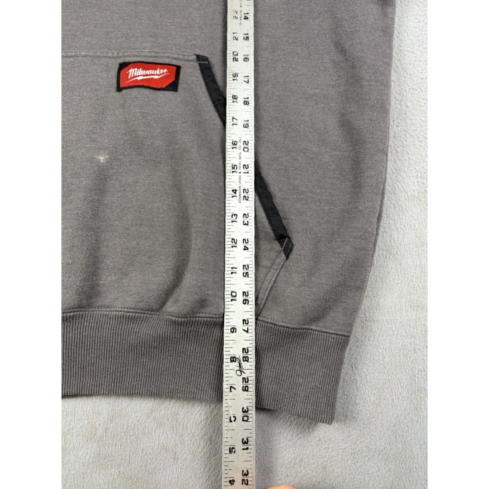 Vintage Milwaukee Sweatshirt Men’s Large Gray Hoodie Pullover Workwear Sweatshirt Fleece Cotton Regular Size L Men Retro Size US L / EU 52-54 / 3 - 7 Thumbnail