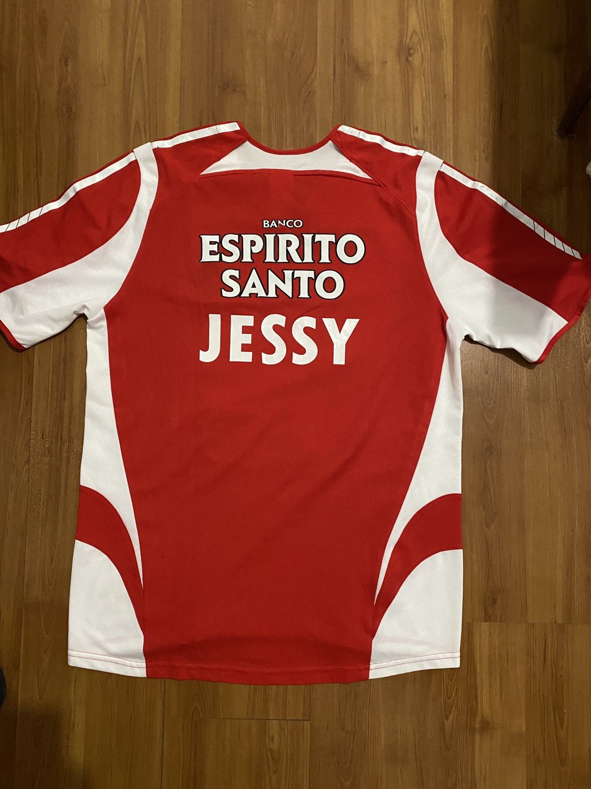 Adidas Benfica jersey vintage Size US M / EU 48-50 / 2 - 7 Thumbnail