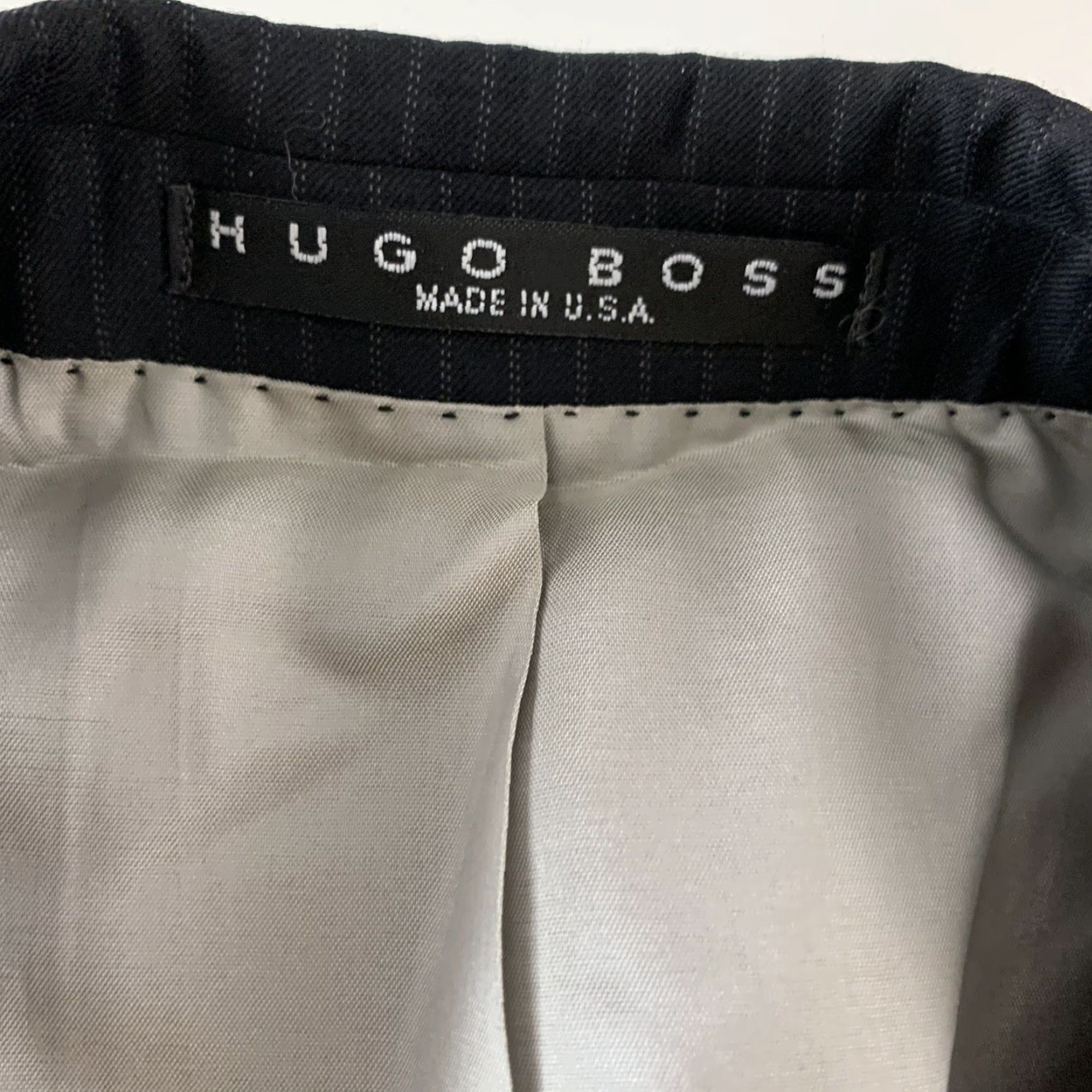 Hugo Boss HUGO BOSS Bertolucci 2 Button Striped Navy Blue Suit Jacket Men's 42L Blazer Adult Blue Striped 90s? Size 42R - 3 Thumbnail