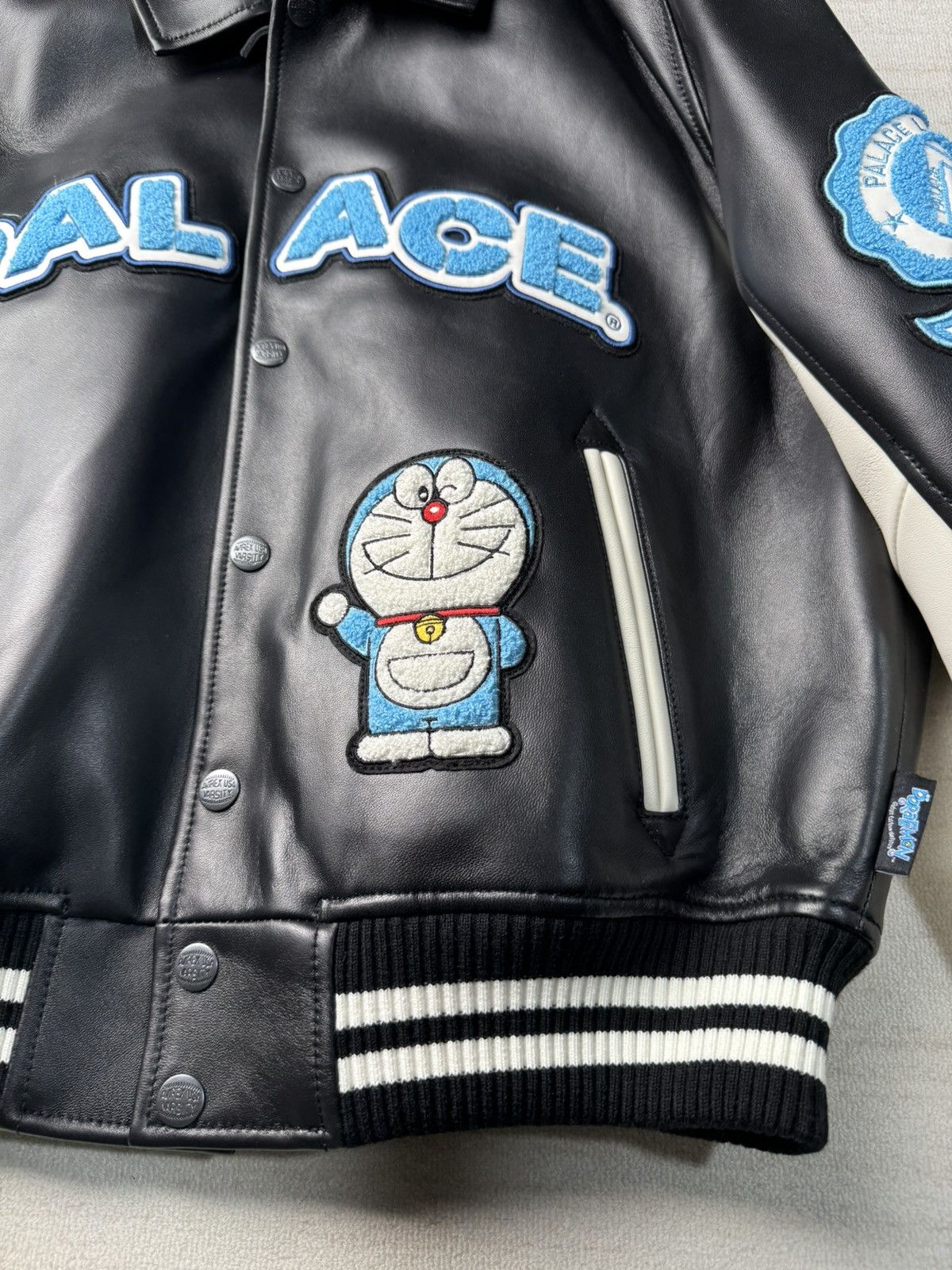 Avirex × Palace Doraemon leather jacket L Size US L / EU 52-54 / 3 - 2 Thumbnail