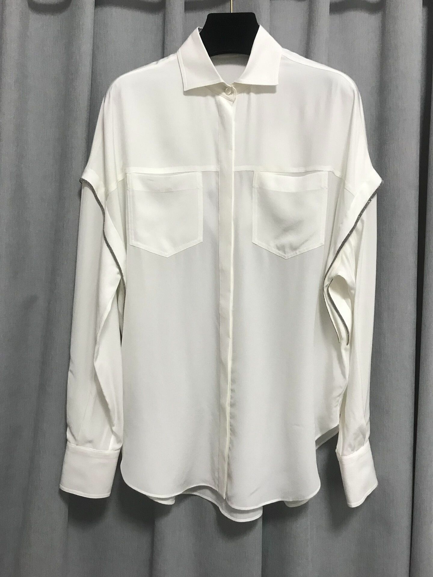 Brunello Cucinelli Brunello Cucinelli Silk Beaded Batwing Shirt Size US M / EU 48-50 / 2 - 1 Thumbnail