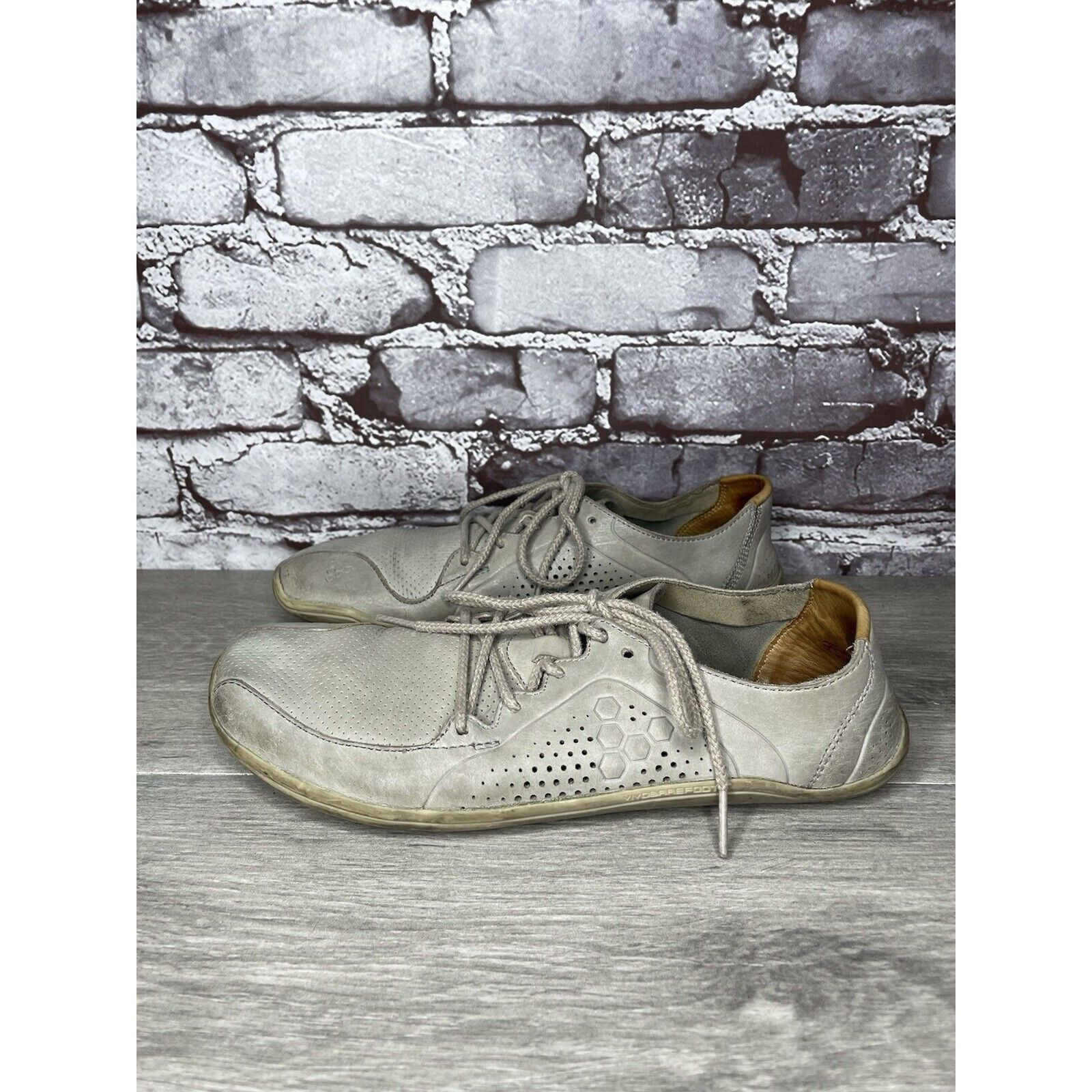 Other Vivobarefoot Primus Lux Gray Leather Lace Athletic Shoes Wom Size US 10 / IT 40 - 3 Thumbnail