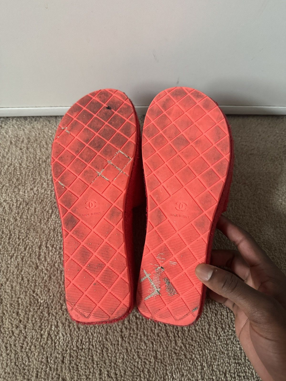Chanel Chanel 2022 Interlocking CC Logo Slides Size US 8 / IT 38 - 6 Thumbnail
