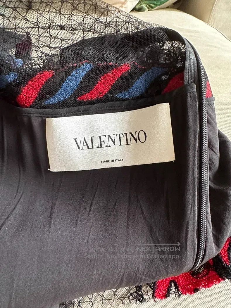Valentino Valentino Lace dress Size M / US 6-8 / IT 42-44 - 5 Thumbnail