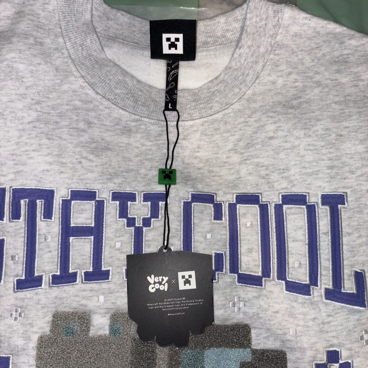 Cool Shirtz The Tundra Crew | Very Cool x Minecraft Size US L / EU 52-54 / 3 - 2 Thumbnail