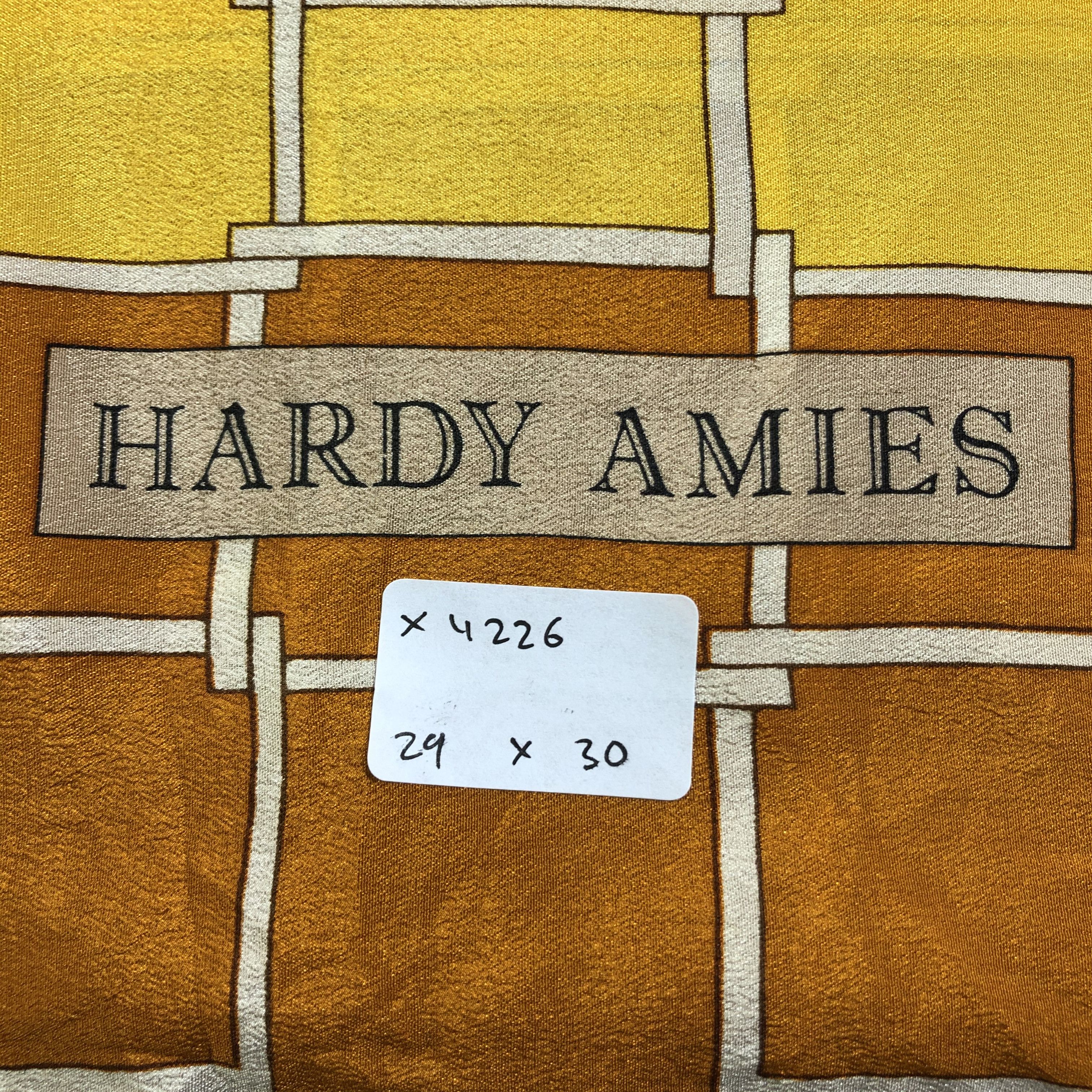 Hardy Amies × Vintage Vintage Hardy Amies Silk Scarf Size ONE SIZE - 7 Thumbnail