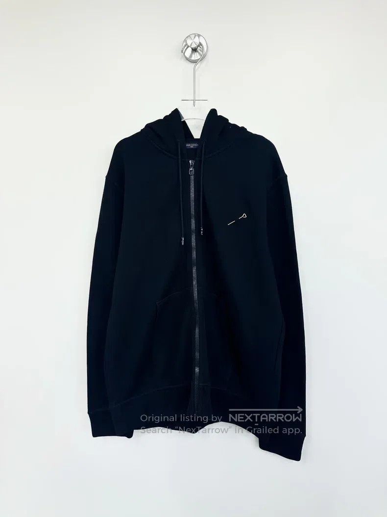 Louis Vuitton Louis Vuitton Black Pin Instruction Sport Zip Hoodie Jacke Size US XL / EU 56 / 4 - 1 Thumbnail