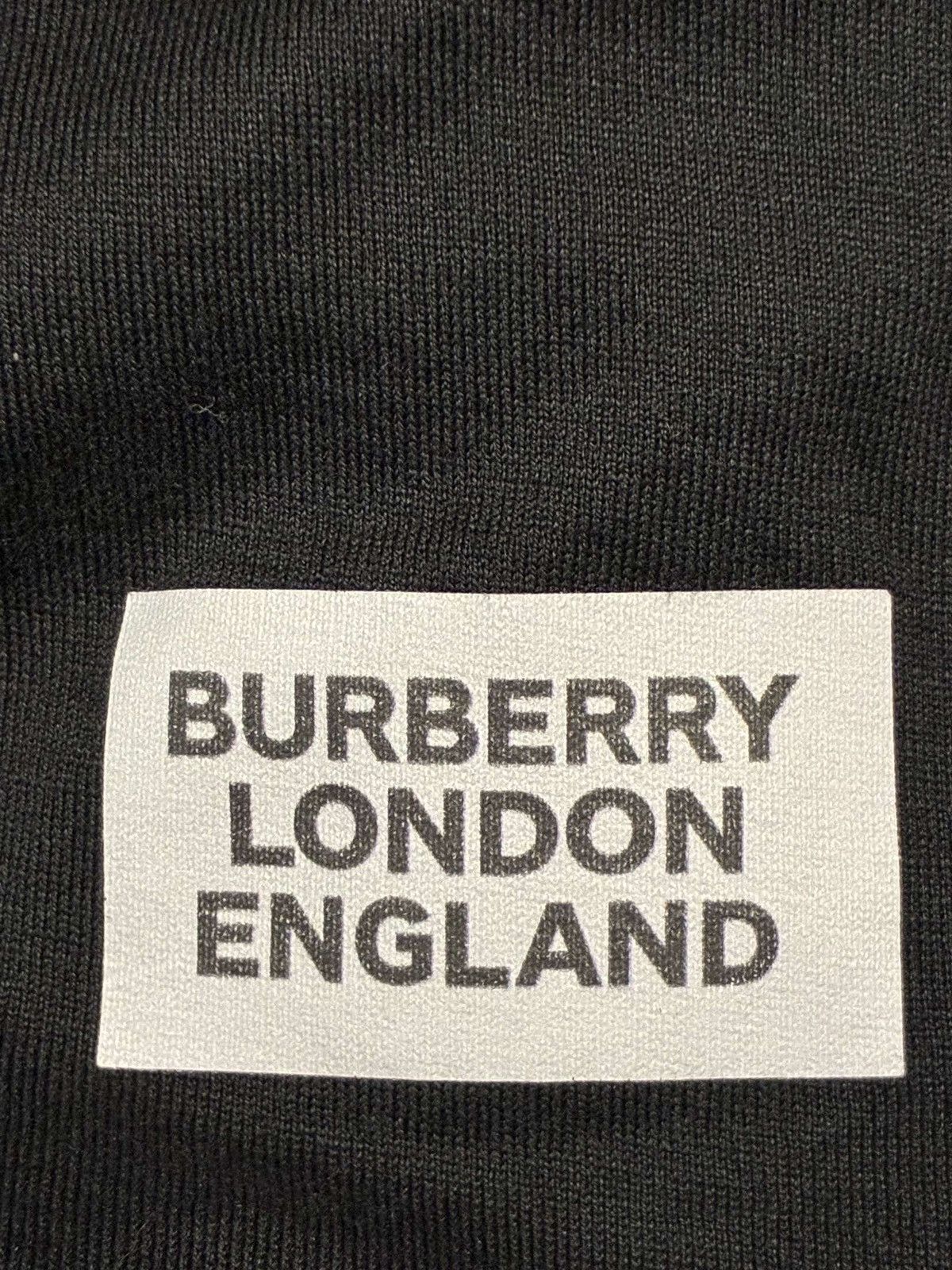Burberry Burberry Tee Shirt Size US L / EU 52-54 / 3 - 6 Thumbnail