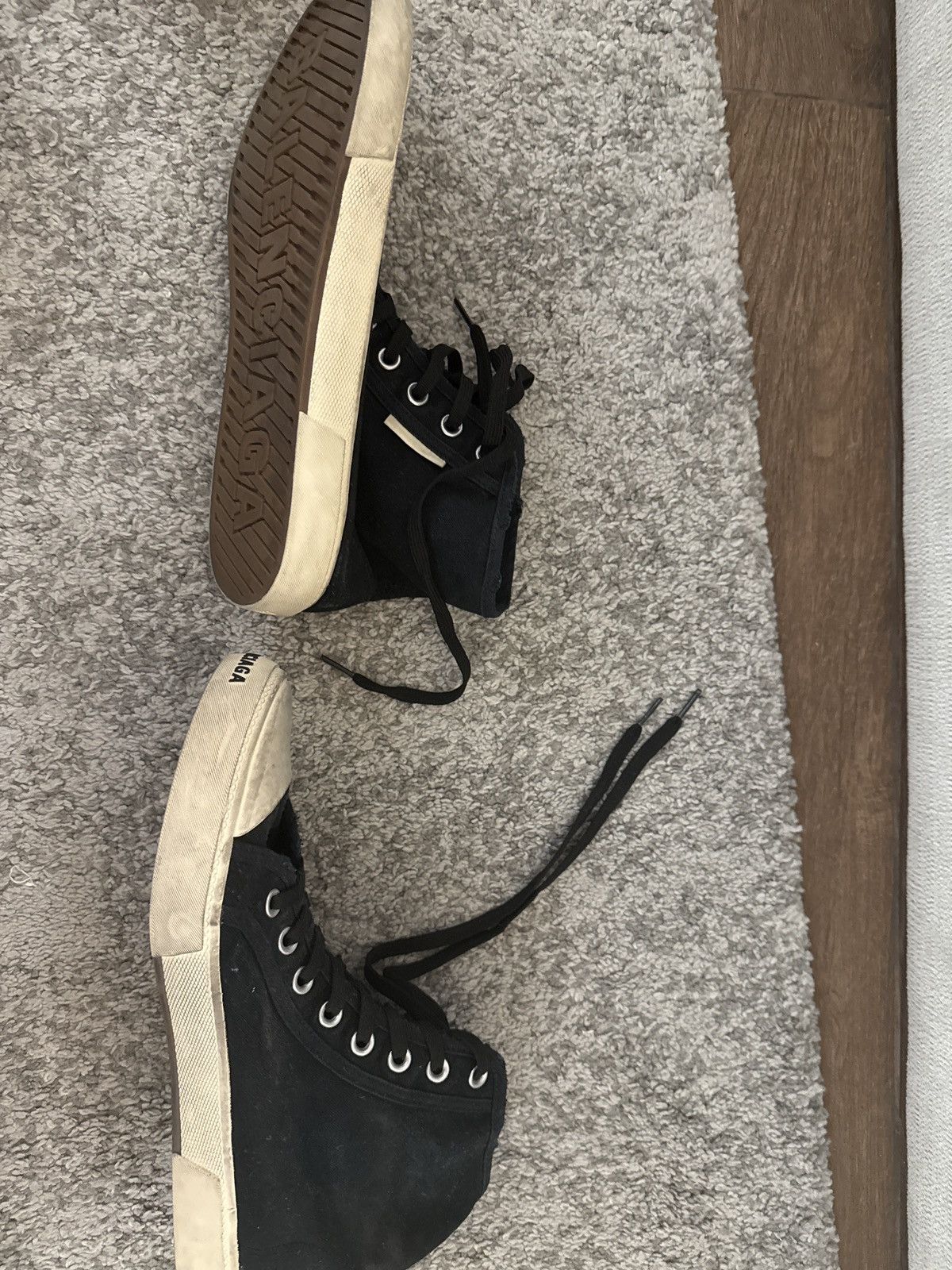 Balenciaga Balenciaga black distressed canvas hightop sneakers Size US 9.5 / EU 42-43 - 3 Thumbnail