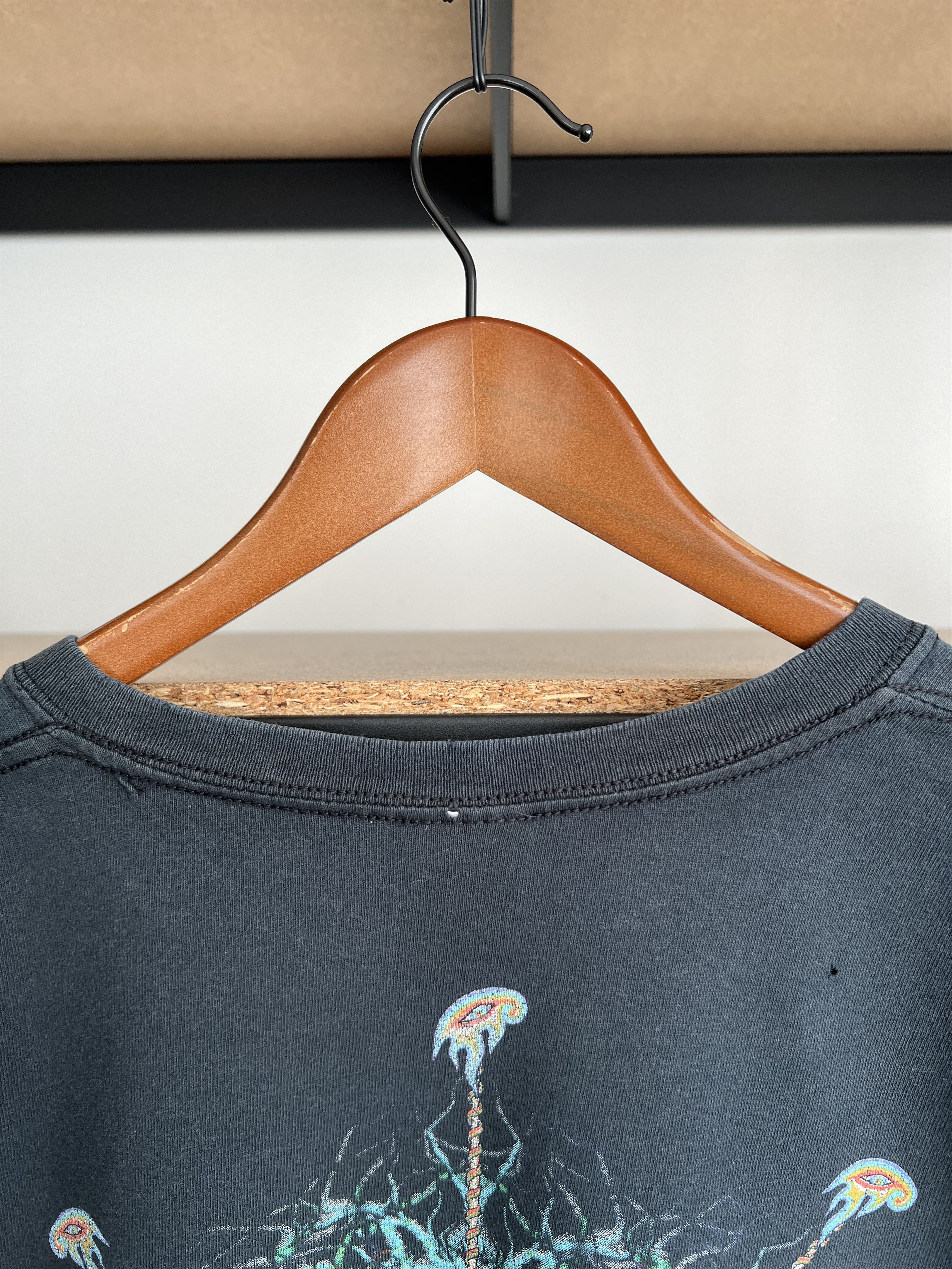 Band Tees Vintage 2000s Tool Lateralus Nerve Endings Thrashed T-shirt Size US XL / EU 56 / 4 - 23 Thumbnail