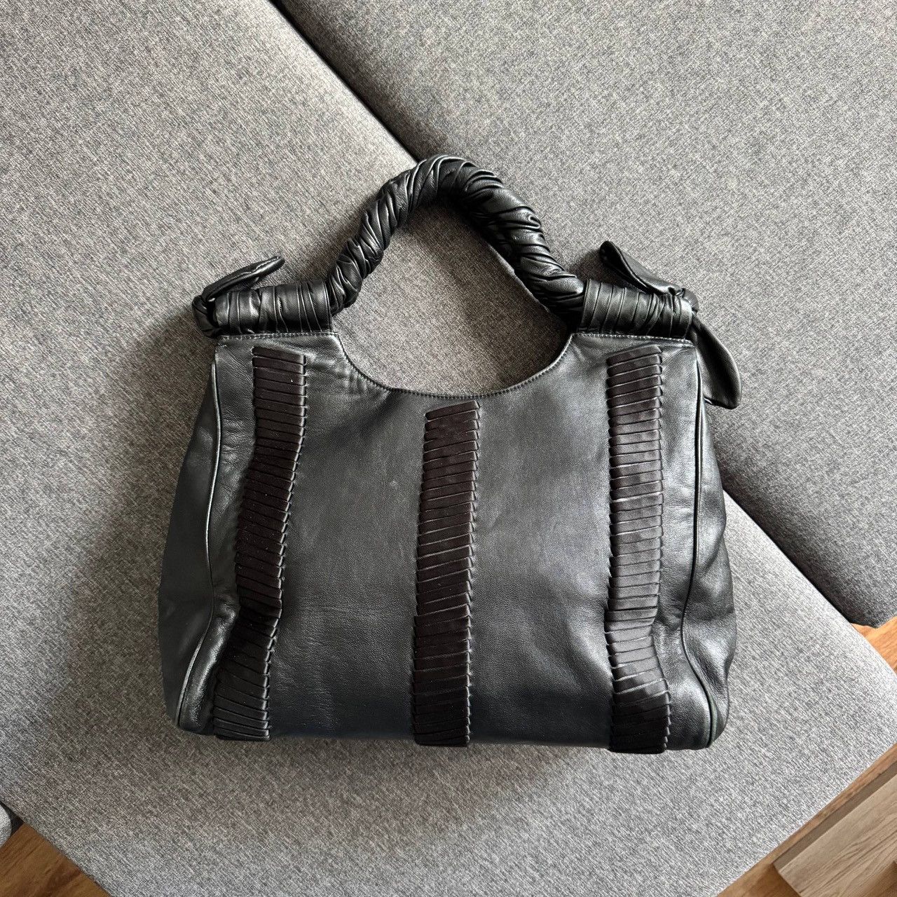 Giorgio Armani Giorgio Armani Black Oversized Leather Daily Bag Size ONE SIZE - 1 Thumbnail