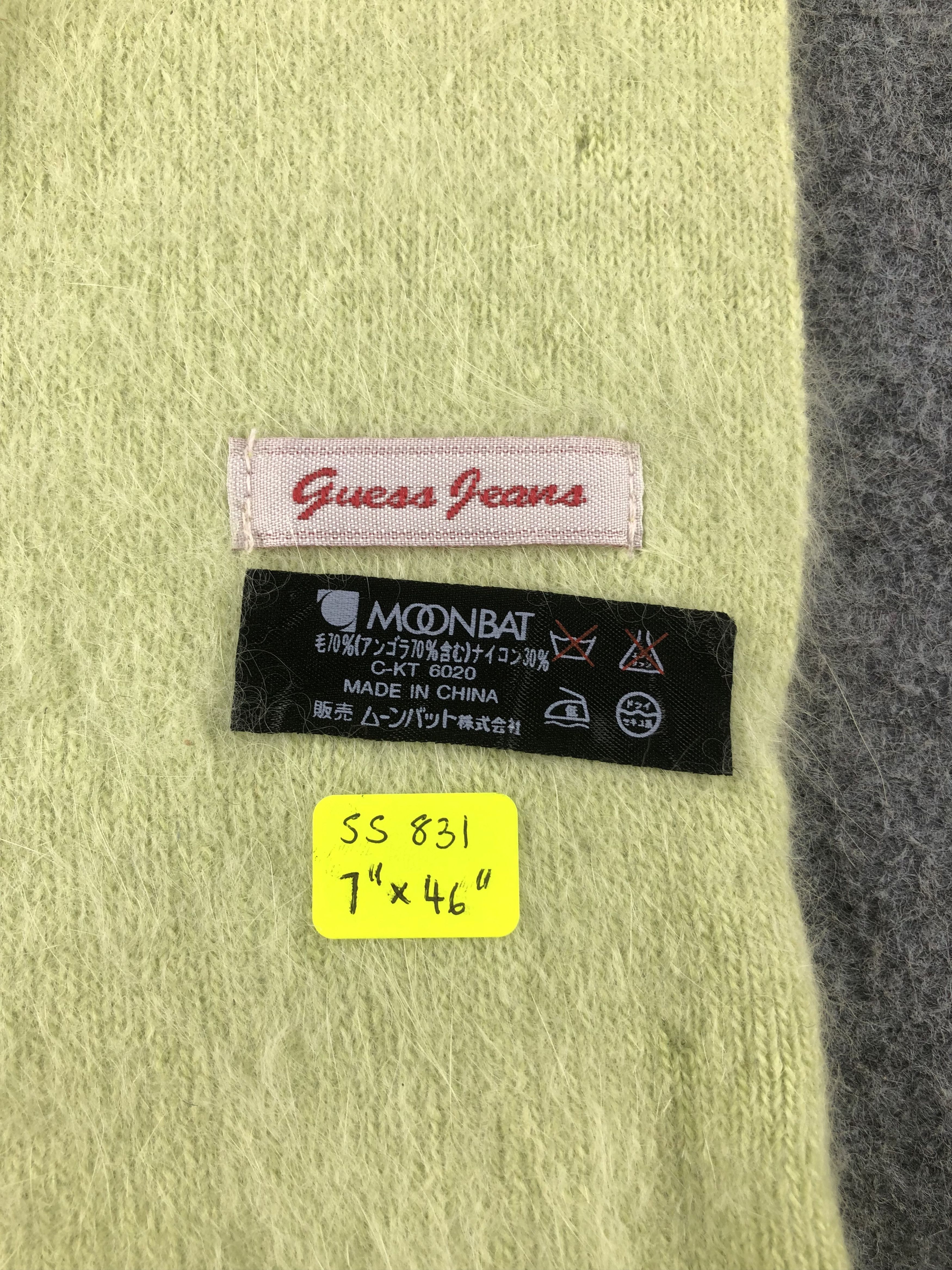 Guess Guess Scarf / Muffler / Neckwear Size ONE SIZE - 3 Thumbnail