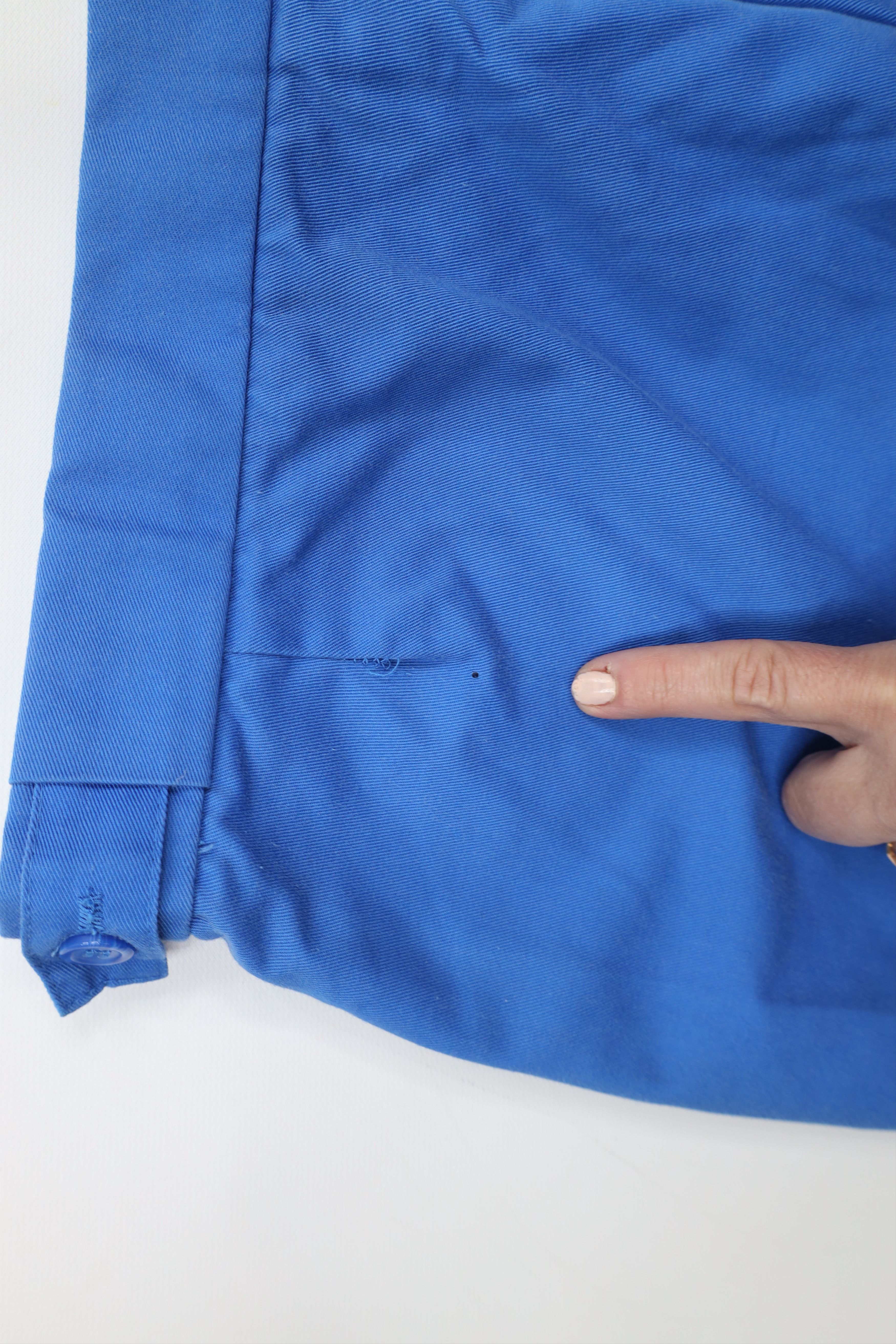 Vintage Vintage 70s Streetwear Knee Golf Chino Shorts Royal Blue Size US 36 / EU 52 - 13 Thumbnail