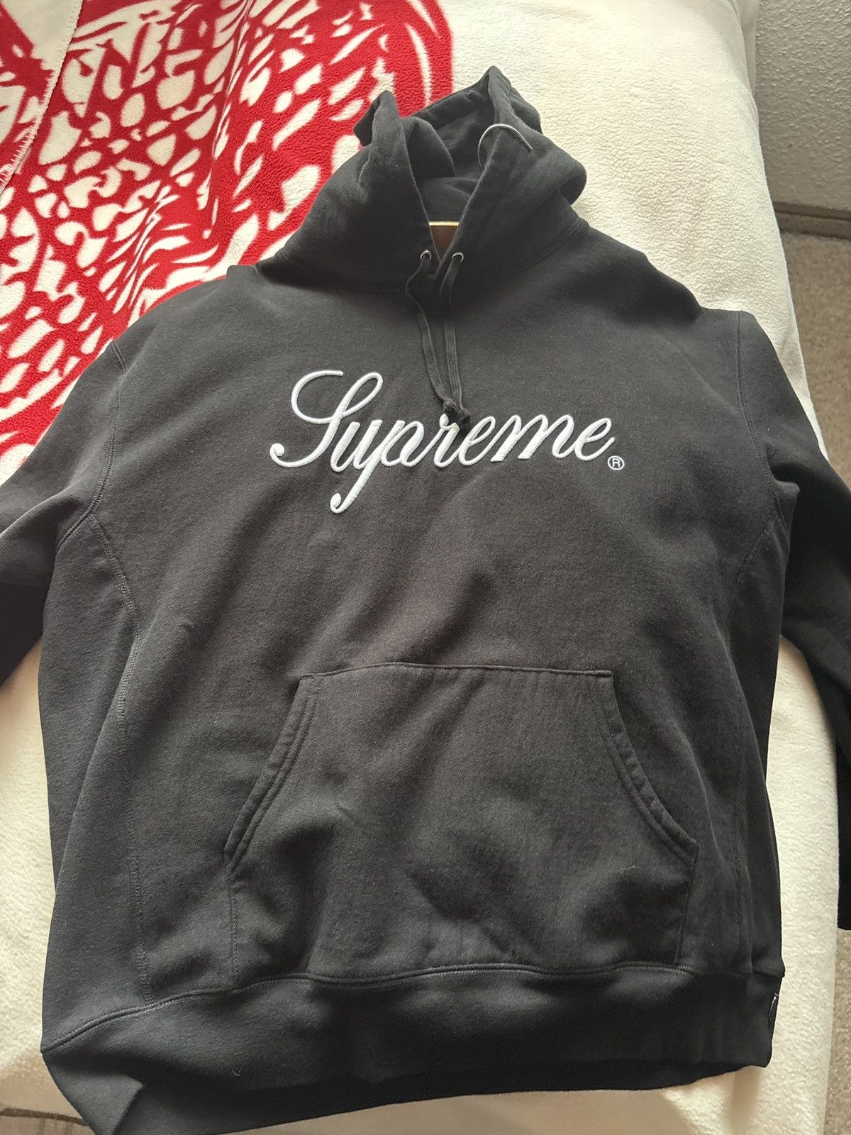 Supreme Supreme Script Hoodie Size US XL / EU 56 / 4 - 3 Thumbnail