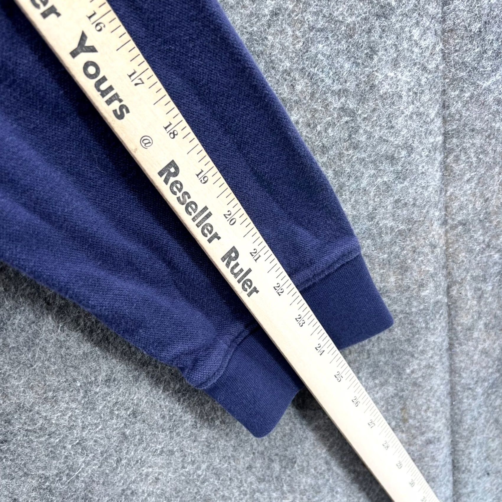 Brooks Brothers Brooks Brothers Sweater Men Large Adult Blue Navy Pullover 1/4 Zip Fleece Mock Neck Long Sleeve Regular Size L Color Blue Pattern Solid Size US L / EU 52-54 / 3 - 4 Thumbnail