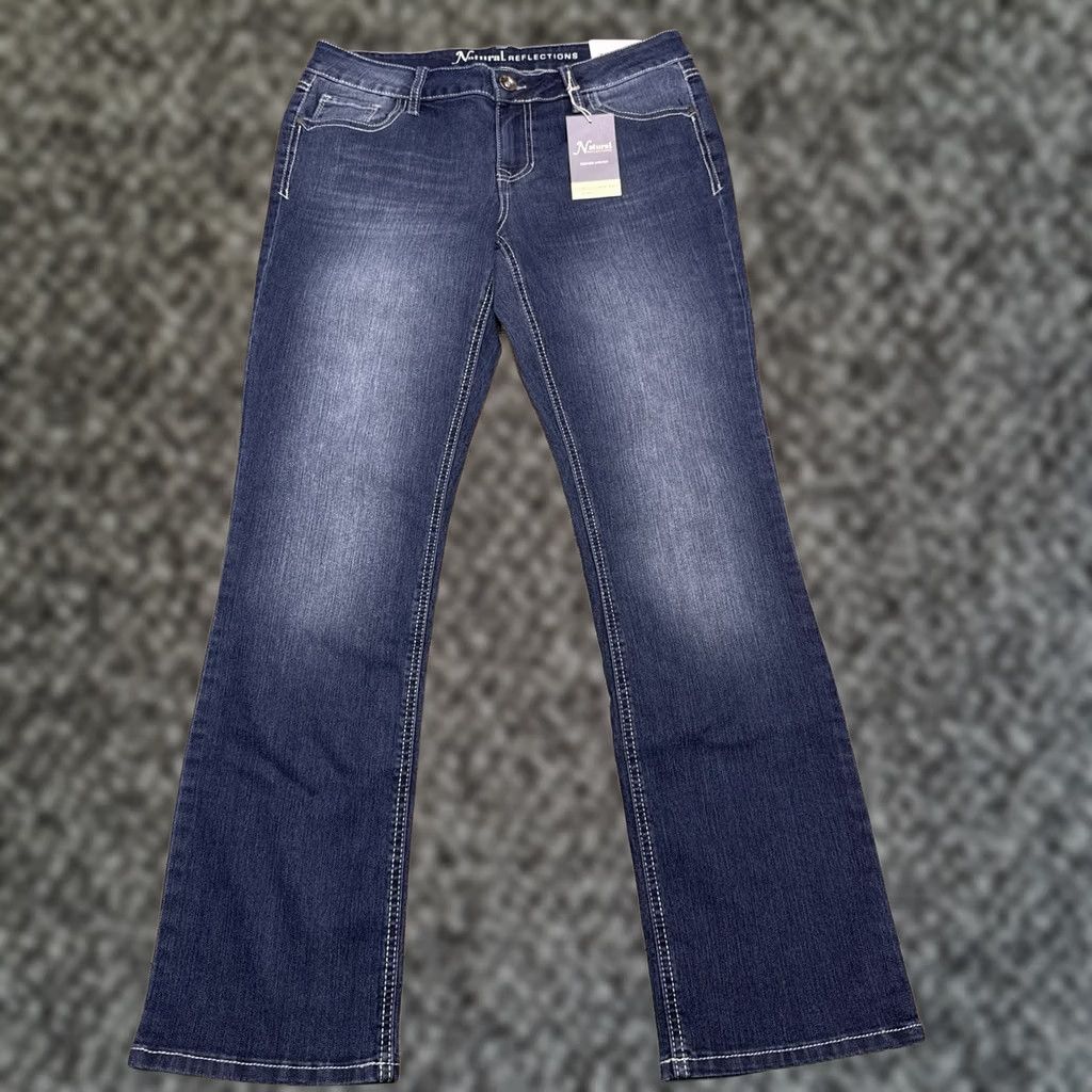 Vintage Natural Reflections Jeans Womens 10 Straight Denim Blue 5-Pocket Mid Rise Button Zip Embroidered Reflective Natures Reflections Vintage No Size 32" / US 10 / IT 46 - 1 Thumbnail