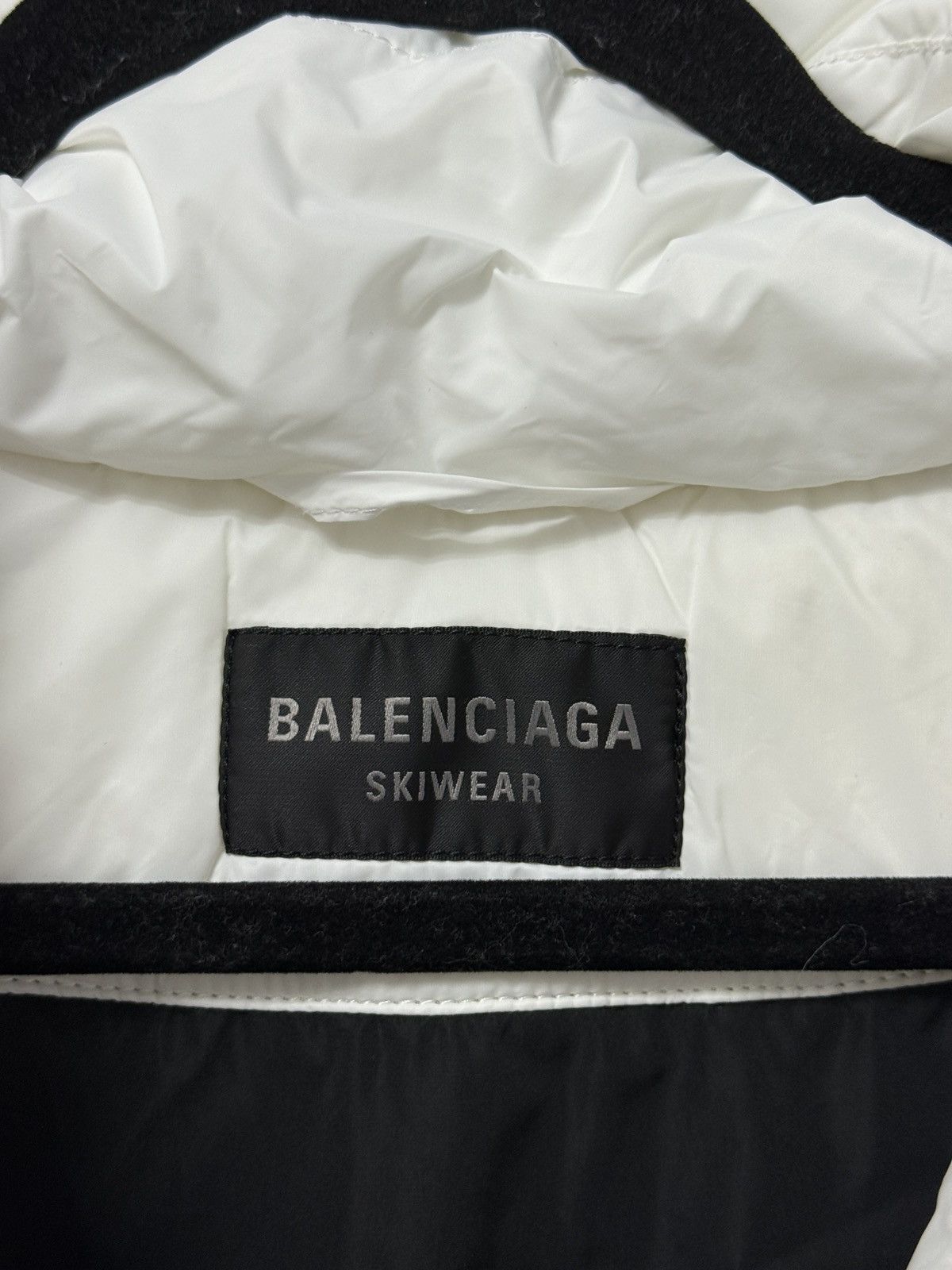 Balenciaga Balenciaga Ski Vest Size US L / EU 52-54 / 3 - 5 Thumbnail