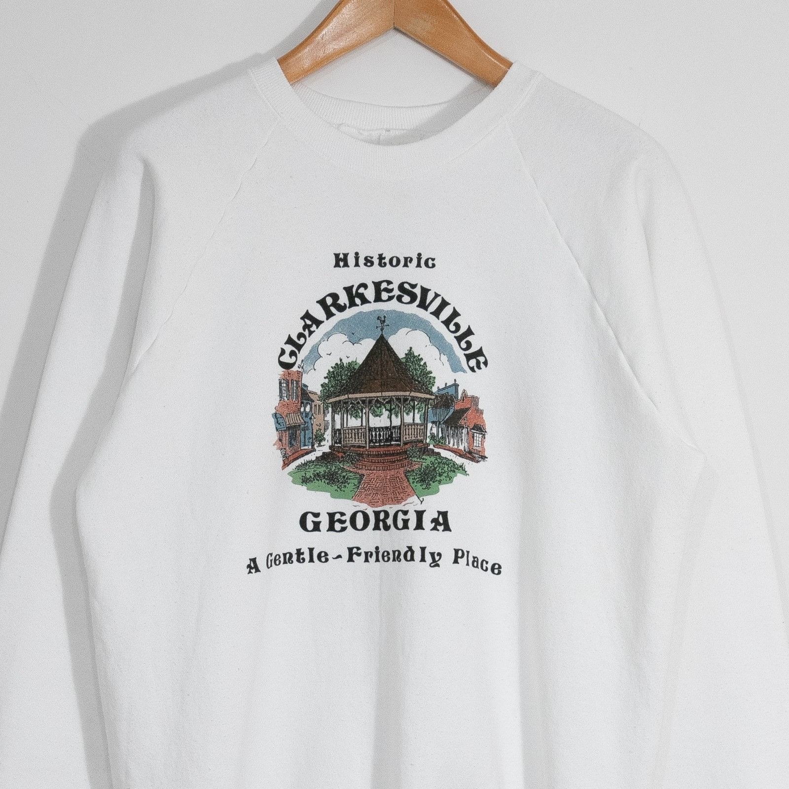 Vintage Vintage 80s Clarkesville Georgia Sweatshirt Large - Raglan Size US XL / EU 56 / 4 - 2 Thumbnail
