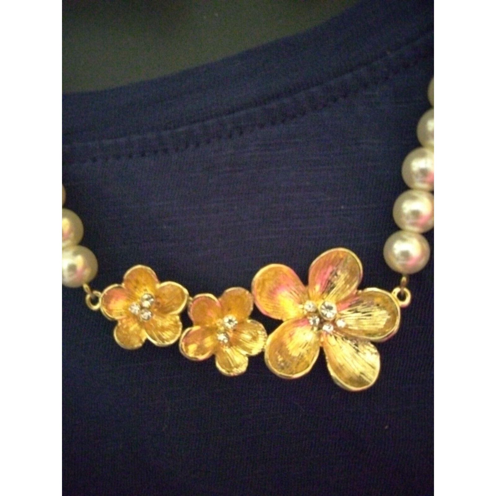 Other Faux Pearls With Three Flowers With Bling Necklace 19 Inch Size ONE SIZE - 2 Thumbnail