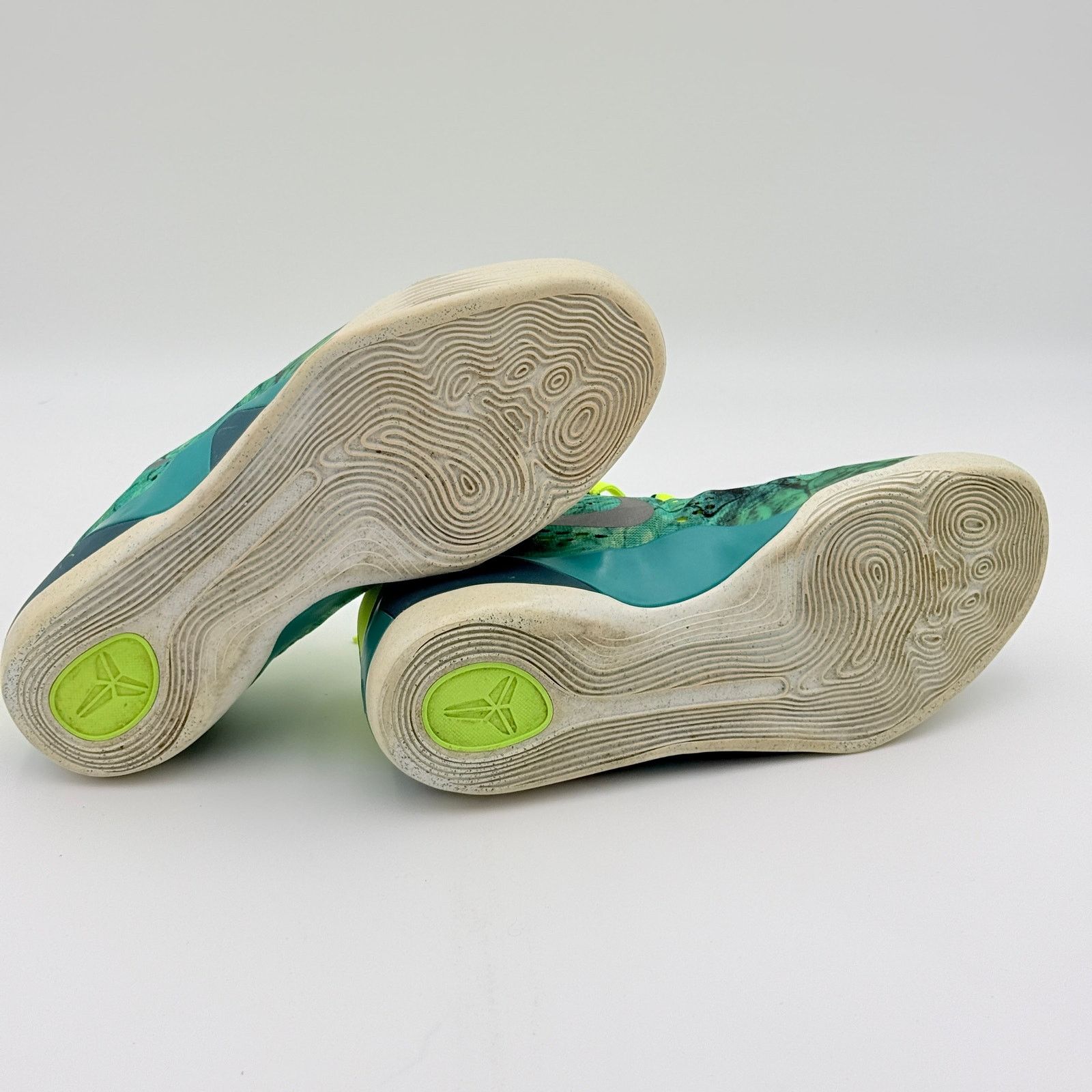 Nike Nike Kobe 9 EM Low 'Easter' - Size 12china Size US 12 / EU 45 - 9 Thumbnail