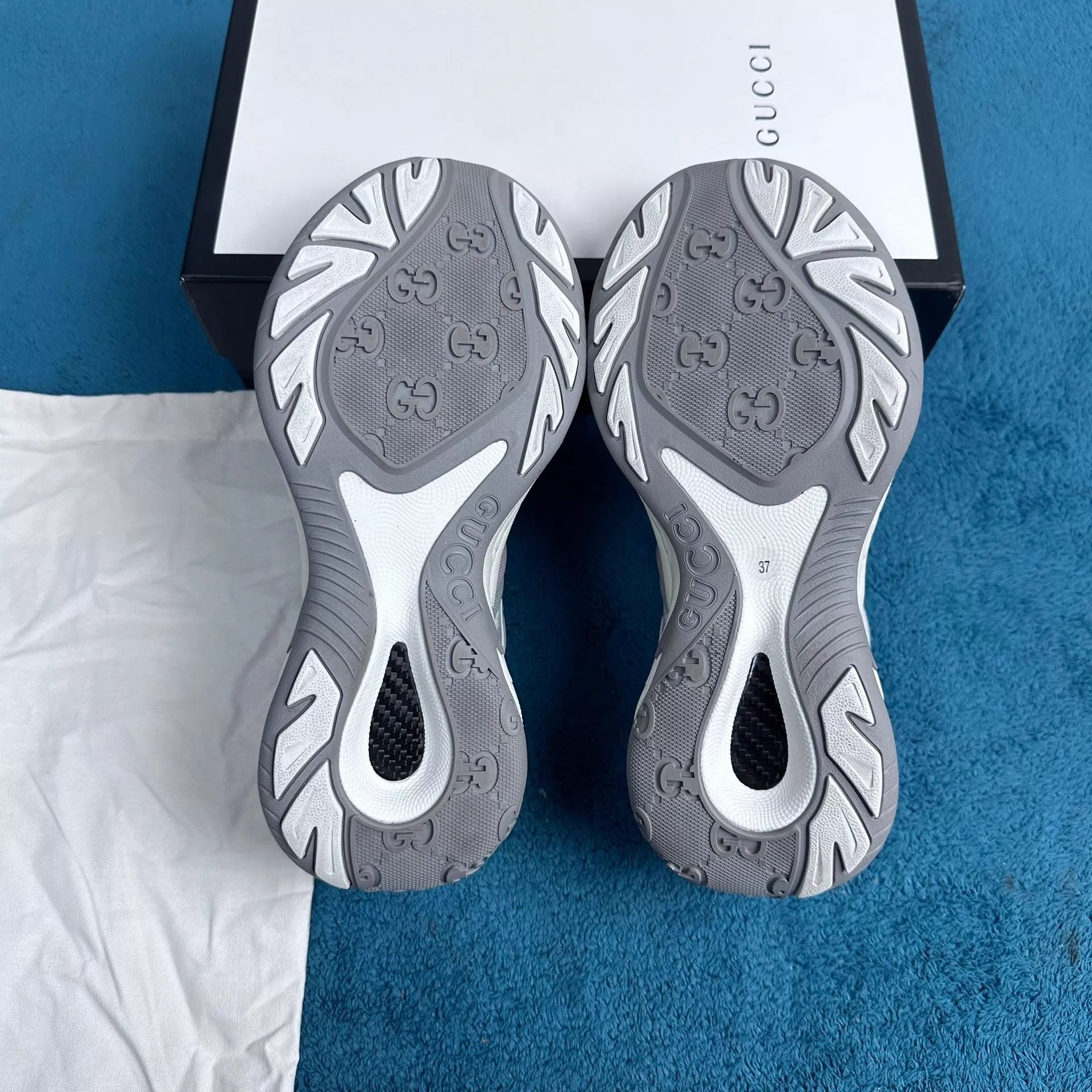 Gucci Gucci Leather Drawstring Low-Top Sneakers Gray 37 Size US 6.5 / IT 36.5 - 5 Thumbnail