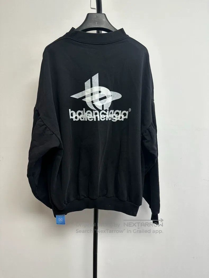 Balenciaga Balenciaga Printed Casual Pullover Long Sleeve Hoodie Size US S / EU 44-46 / 1 - 2 Thumbnail