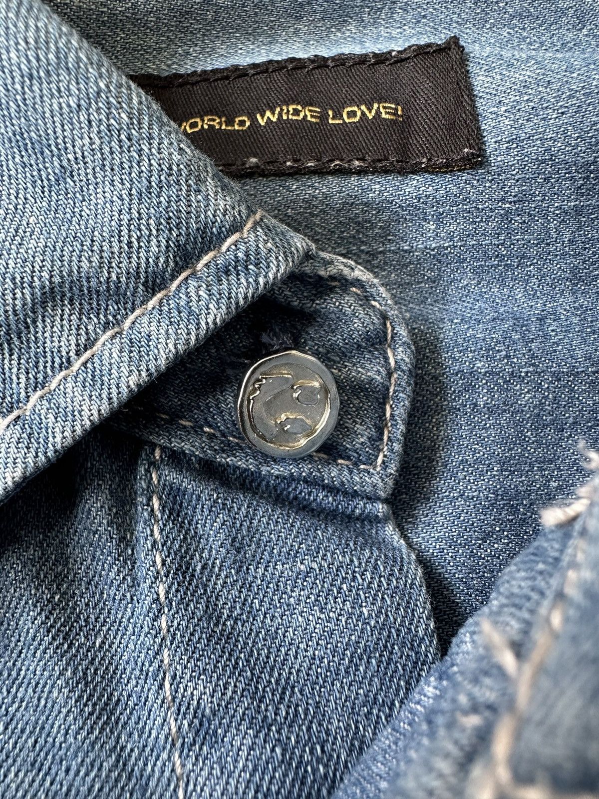 Hysteric Glamour 00’s World Wide Love punk denim shirt Size US M / EU 48-50 / 2 - 8 Thumbnail