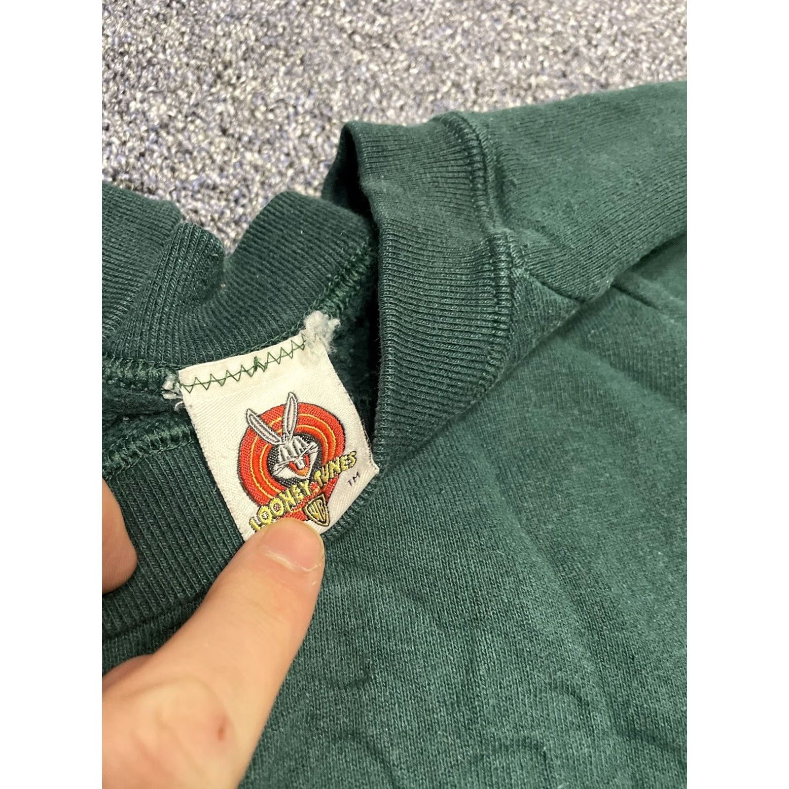 Vintage VINTAGE Taz Looney Tunes Crewneck Sweatshirt 90s XL Green Mens Size US XL / EU 56 / 4 - 4 Thumbnail
