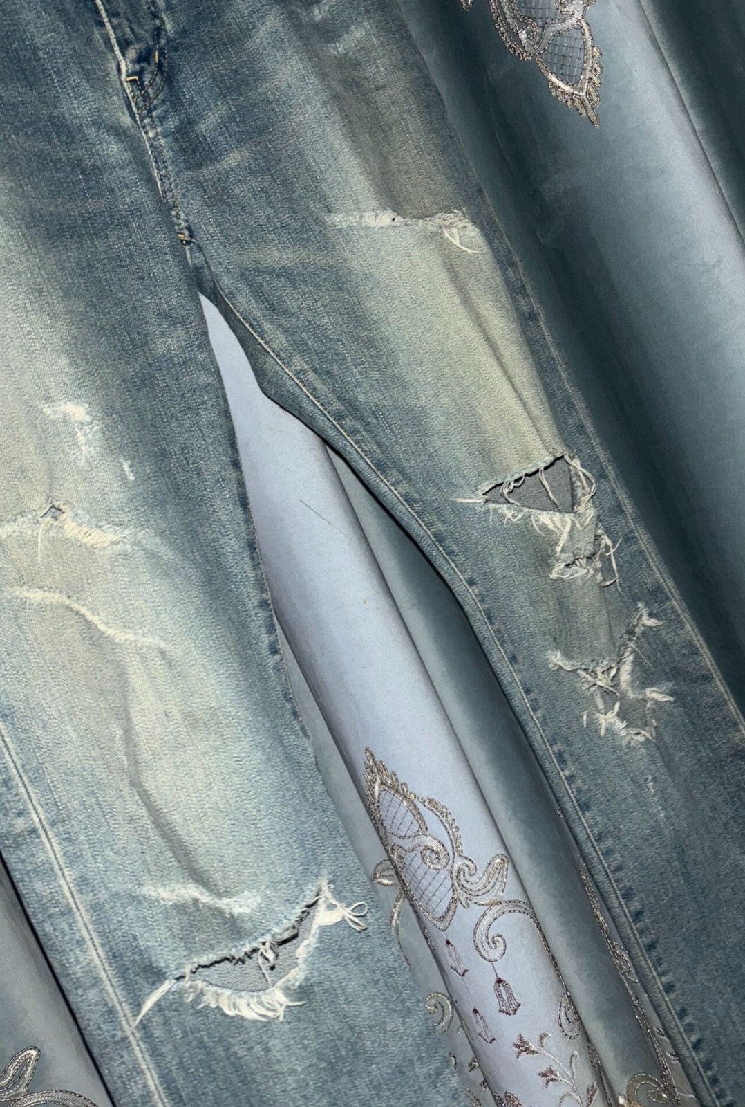 Saint Laurent Paris Saint Laurent SLP 2015FW Light Blue Heavy Destroyed Jeans Size US 31 - 4 Thumbnail