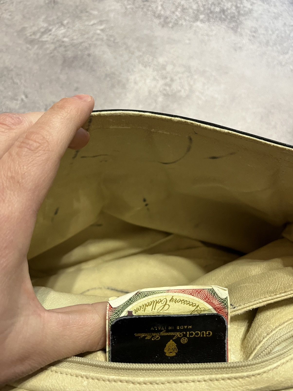 Gucci Gucci Vintage 80s Accessory Collection Stirrup Crossbody Bag Size ONE SIZE - 13 Thumbnail