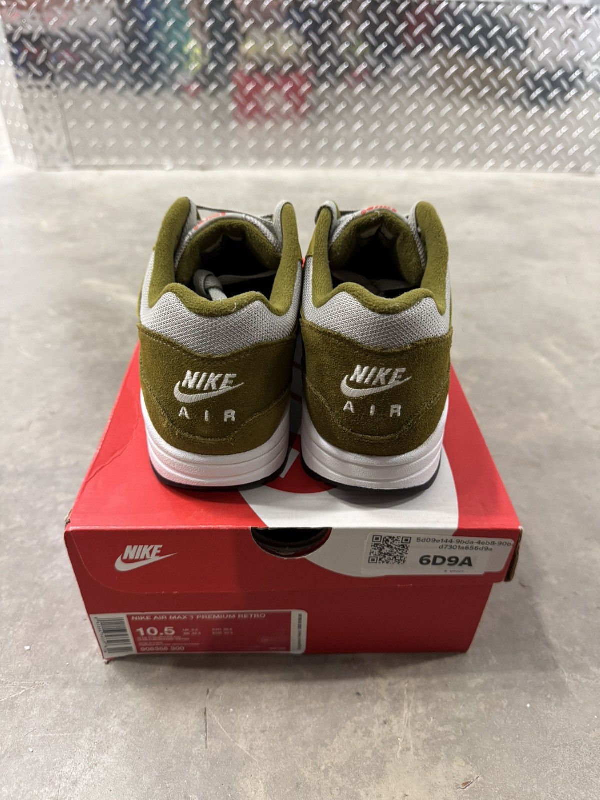 Nike Nike Air Max 1 Premium Retro Green Curry Size 10.5 Size US 10.5 / EU 43-44 - 5 Thumbnail