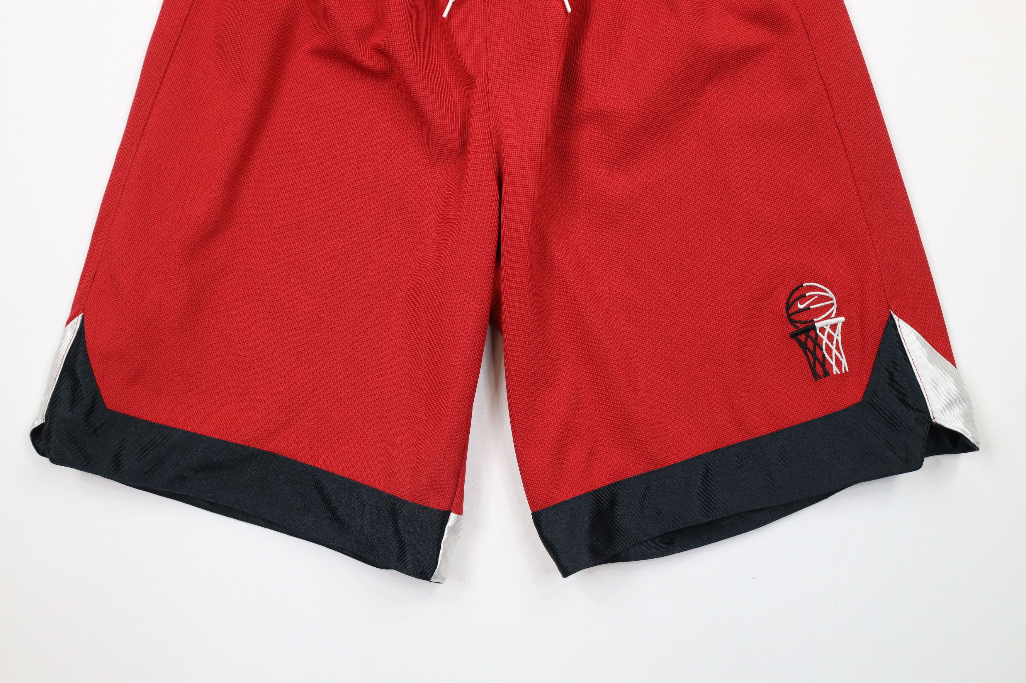 Nike × Vintage Vintage 90s Nike Mini Swoosh Reversible Basketball Shorts Size US 34 / EU 50 - 4 Thumbnail
