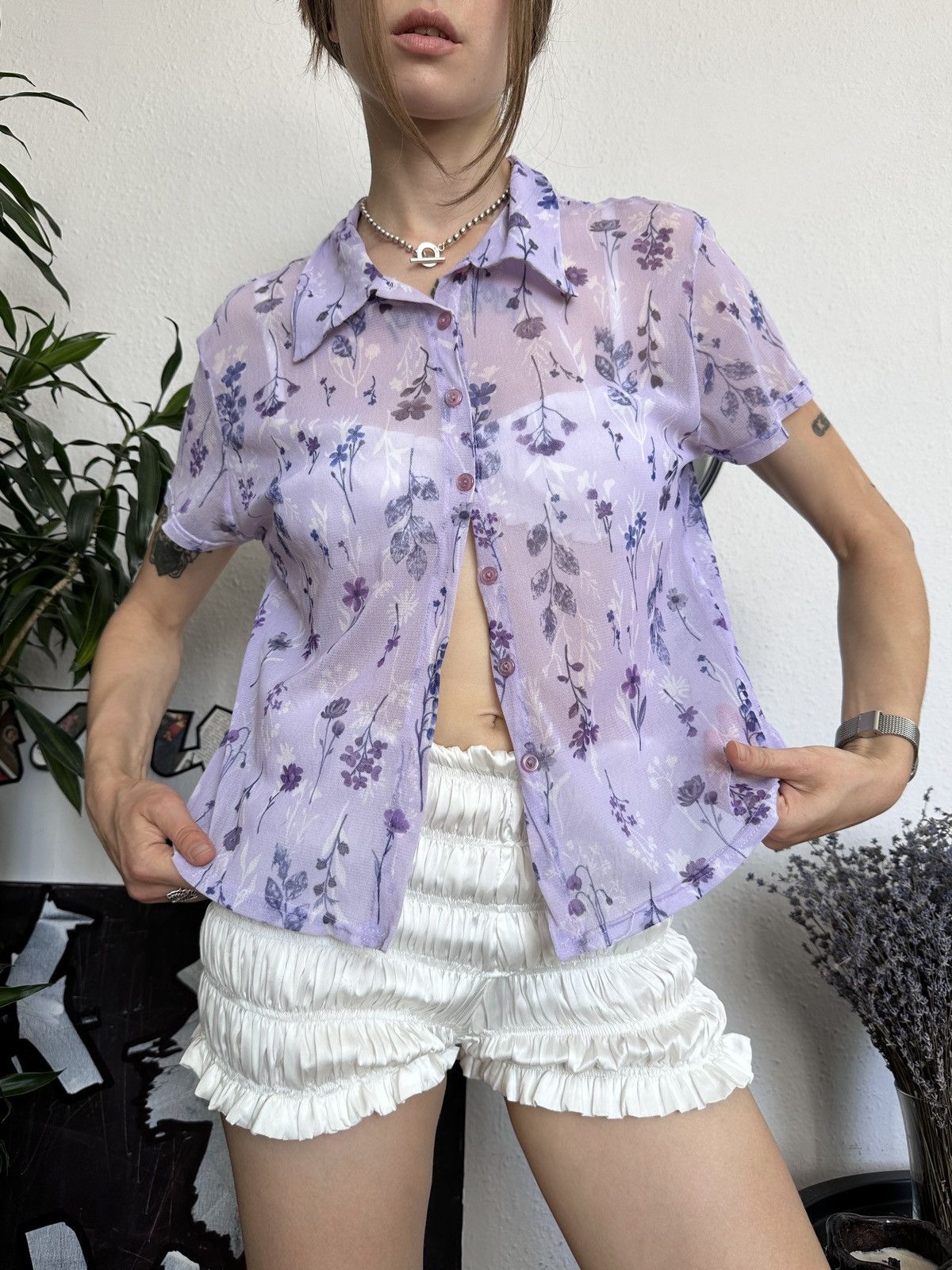 Japanese Brand Y2K Archival floral jpg Japan style mesh button up top Size ONE SIZE - 1 Thumbnail