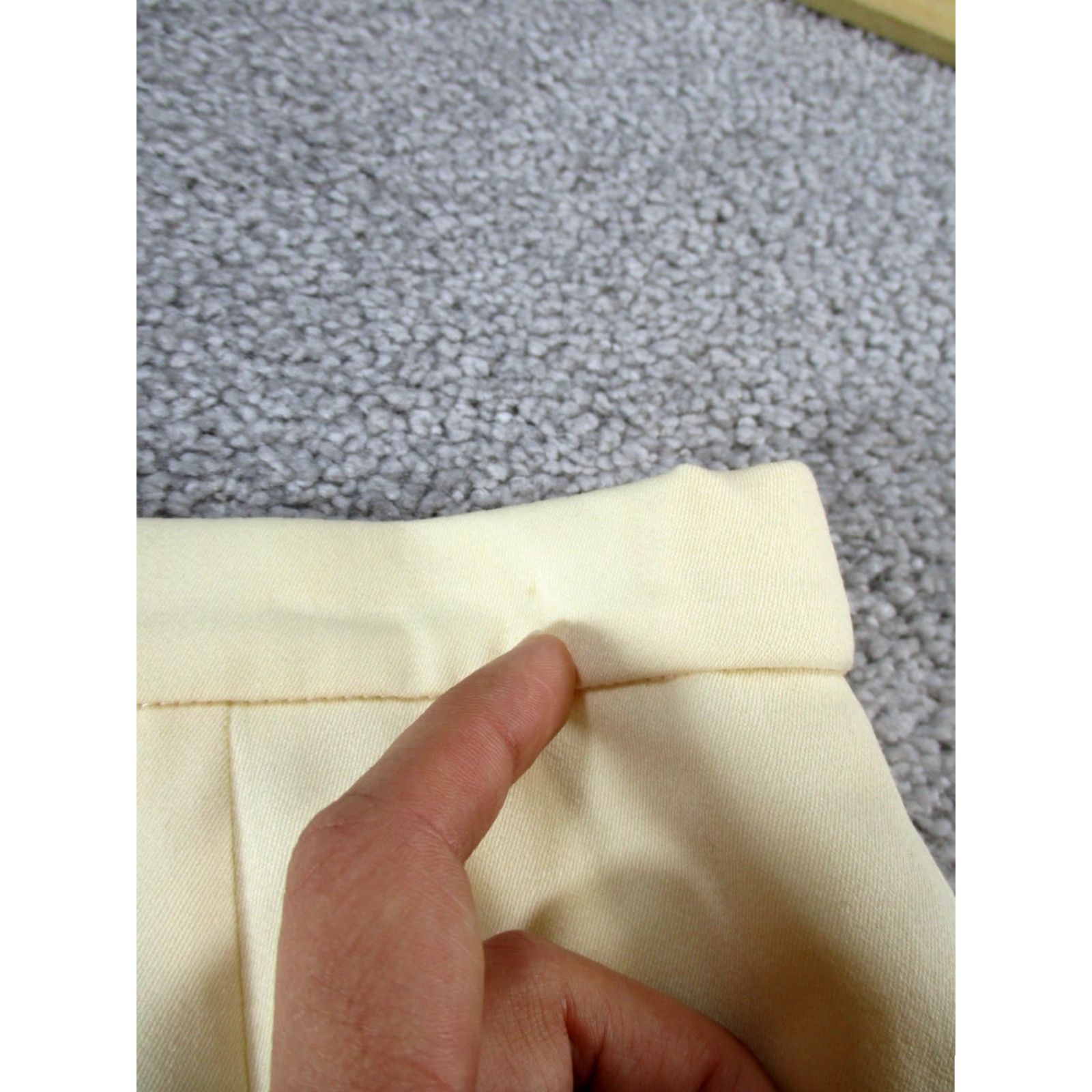 Escada VINTAGE ESCADA Skirt Womens 12 Ivory Wool Knee Length Pencil Zipper Stains - 42 US 12, Solid, Business Casual Party/Cocktail - (Mens, Womens) Size 34" / US 12 / IT 48 - 3 Thumbnail