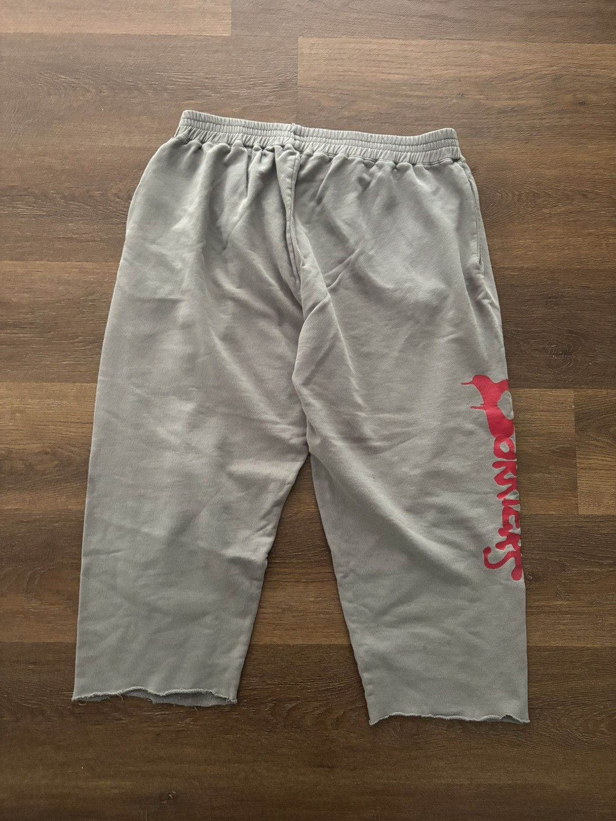 Barriers Barriers Black Rebellion Cropped Sweatpants Size US 34 / EU 50 - 3 Thumbnail