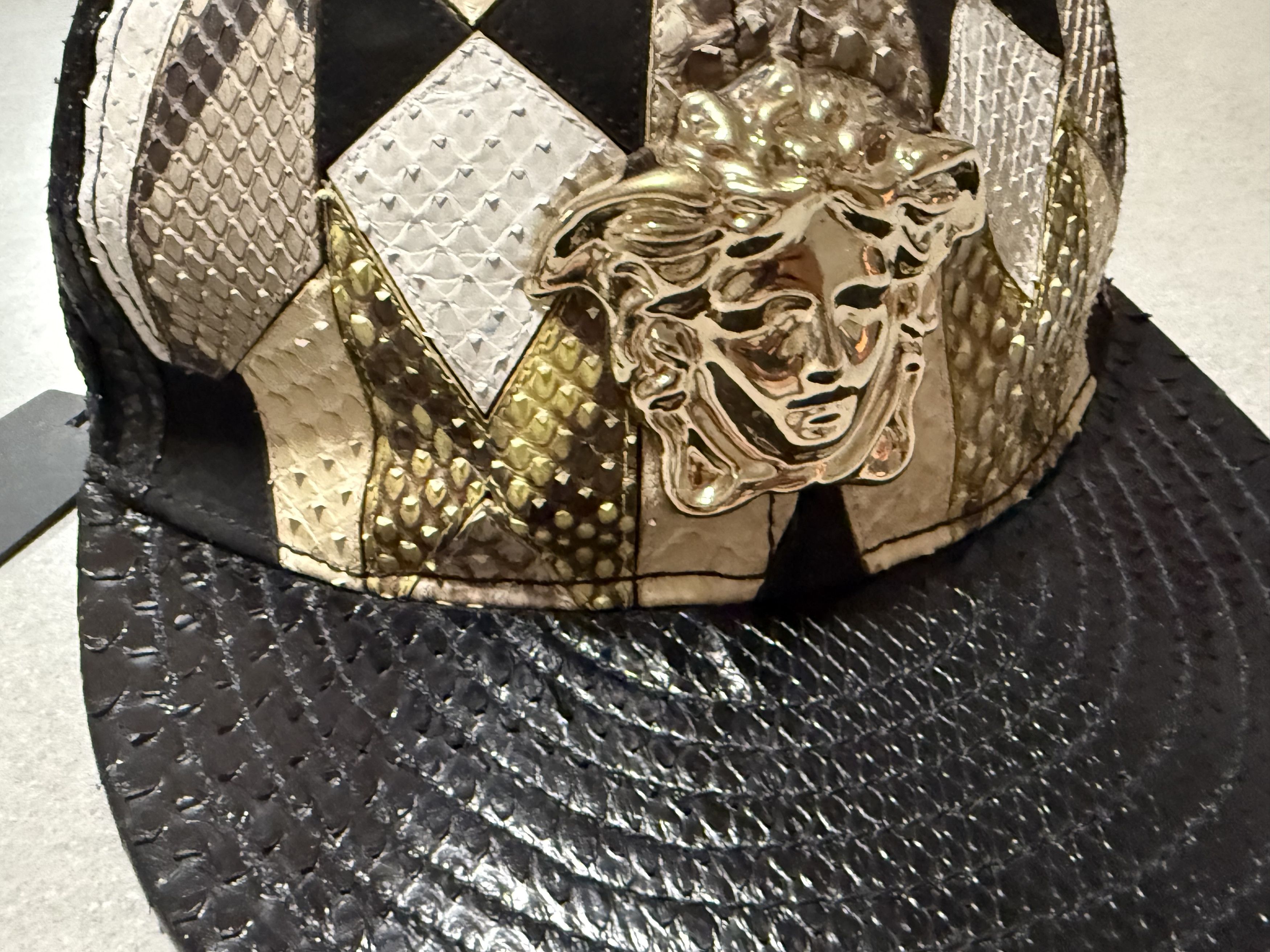 Versace VERSACE PYTHON BASEBALL HAT 6 5/8 SIZE XS MENS/ MED YOUTH Size ONE SIZE - 3 Thumbnail