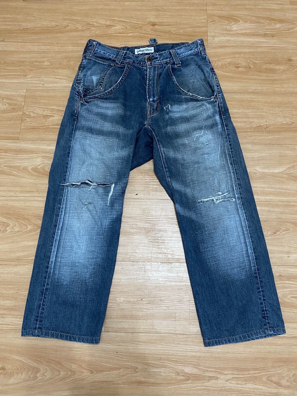 Levi's Distressed denim levis 509 very rare Size US 32 / EU 48 - 3 Thumbnail