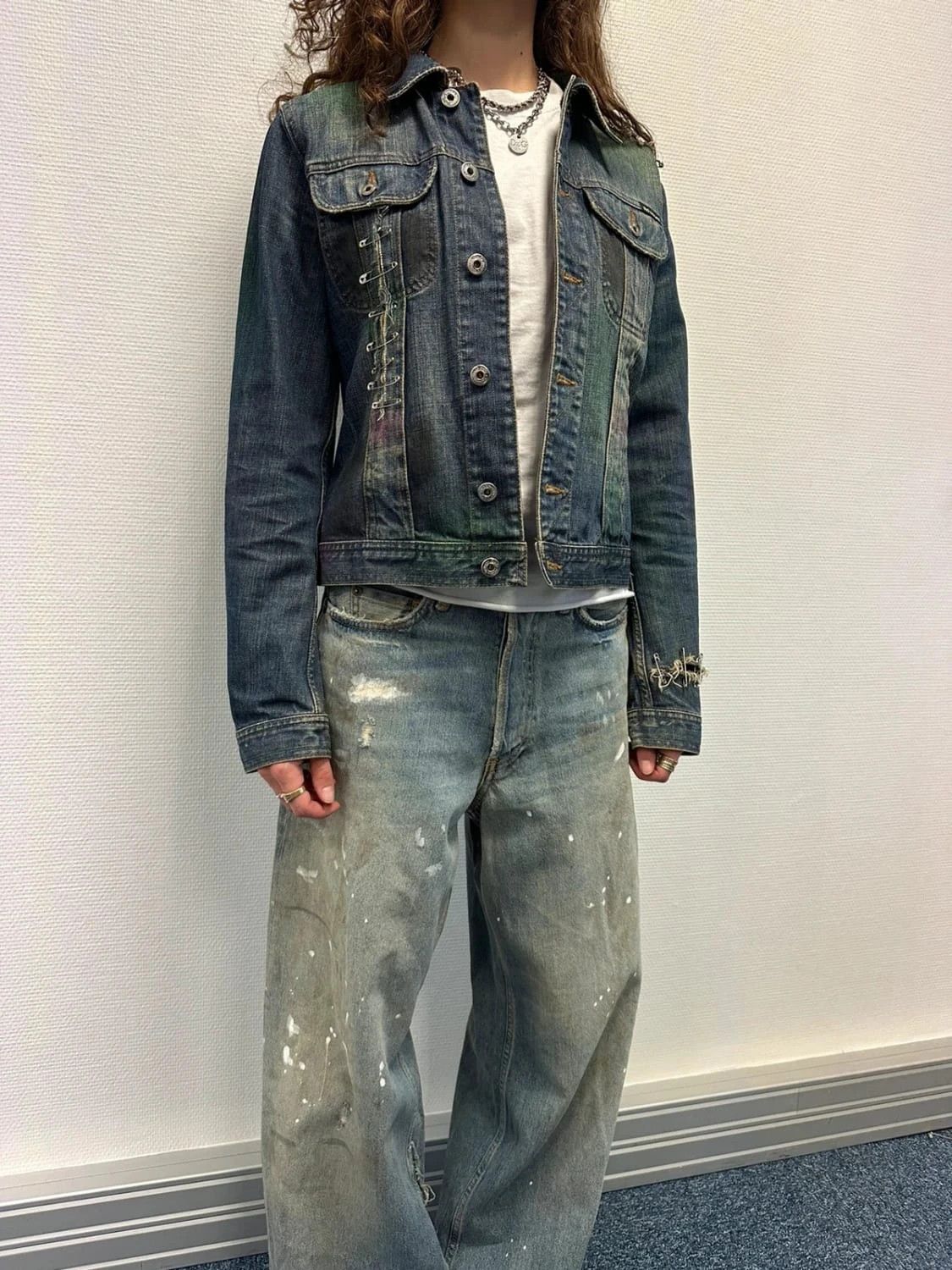 Dolce & Gabbana Dolce Gabbana SS2001 Pins Distressed Painted Denim Jacket Size S / US 4 / IT 40 - 3 Thumbnail