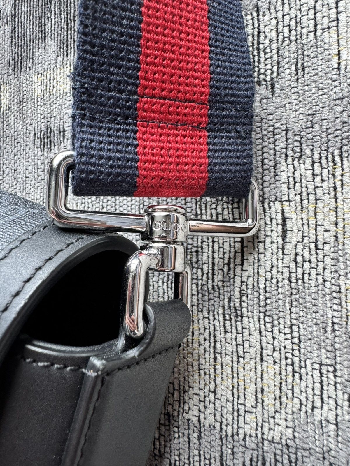 Gucci Gucci Supreme Shoulder Bag Size ONE SIZE - 5 Thumbnail