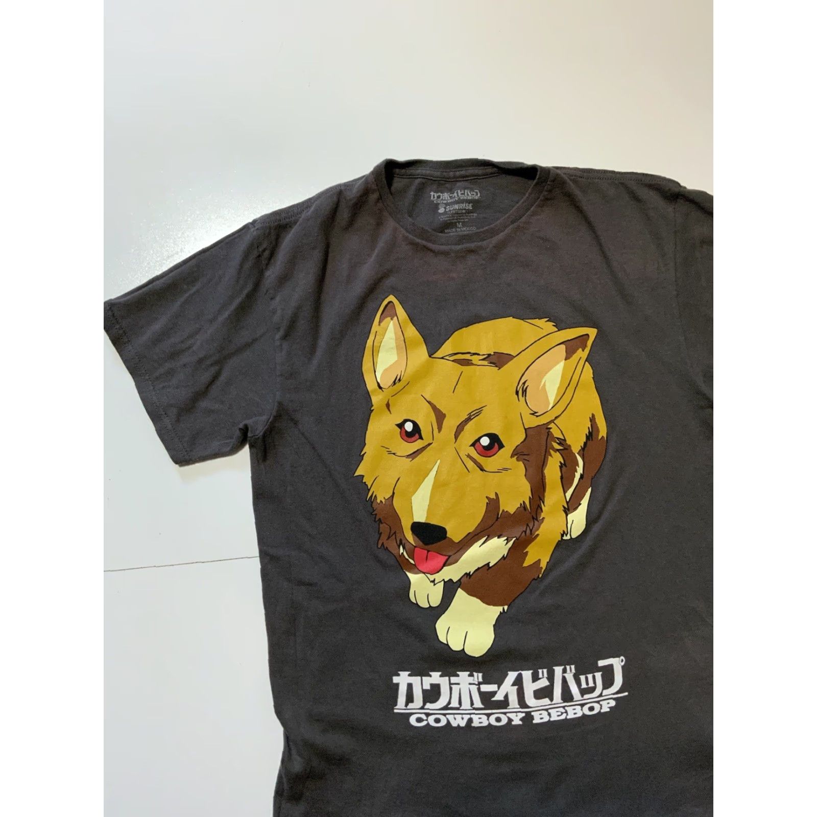 Vintage VINTAGE Cowboy Bebop Ein Corgi Dog Sunrise Neo Noir Anime Manga Graphic S/S T-Shirt Sz.M Medium Gray Mens Size US M / EU 48-50 / 2 - 4 Thumbnail