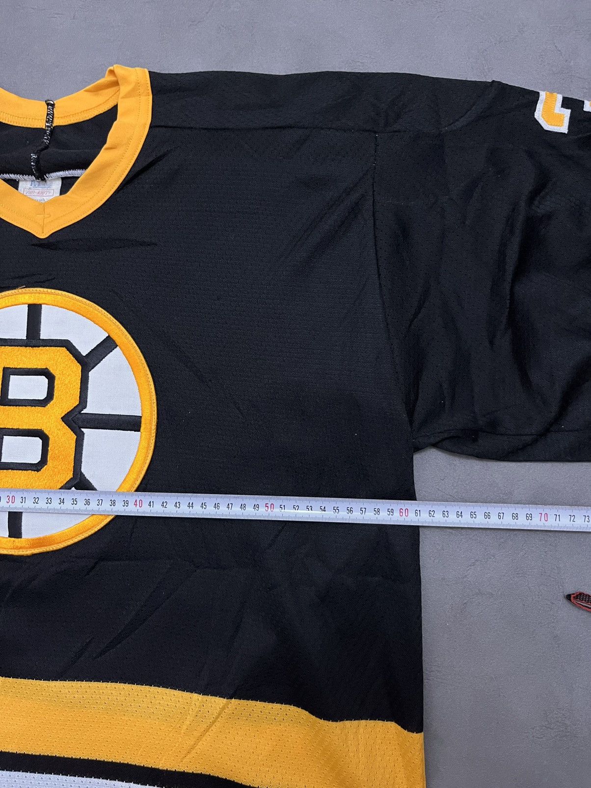 NHL Vintage CCM Boston Bruins NHL 35 Andy Moog hockey jersey Size US L / EU 52-54 / 3 - 10 Thumbnail