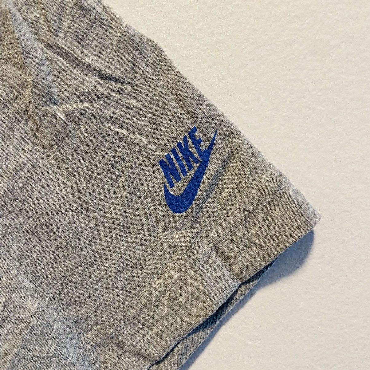 Cassette Playa RARE NIKE x Cassette Playa T-Shirt Mens Small 352694-063 Size US S / EU 44-46 / 1 - 6 Thumbnail